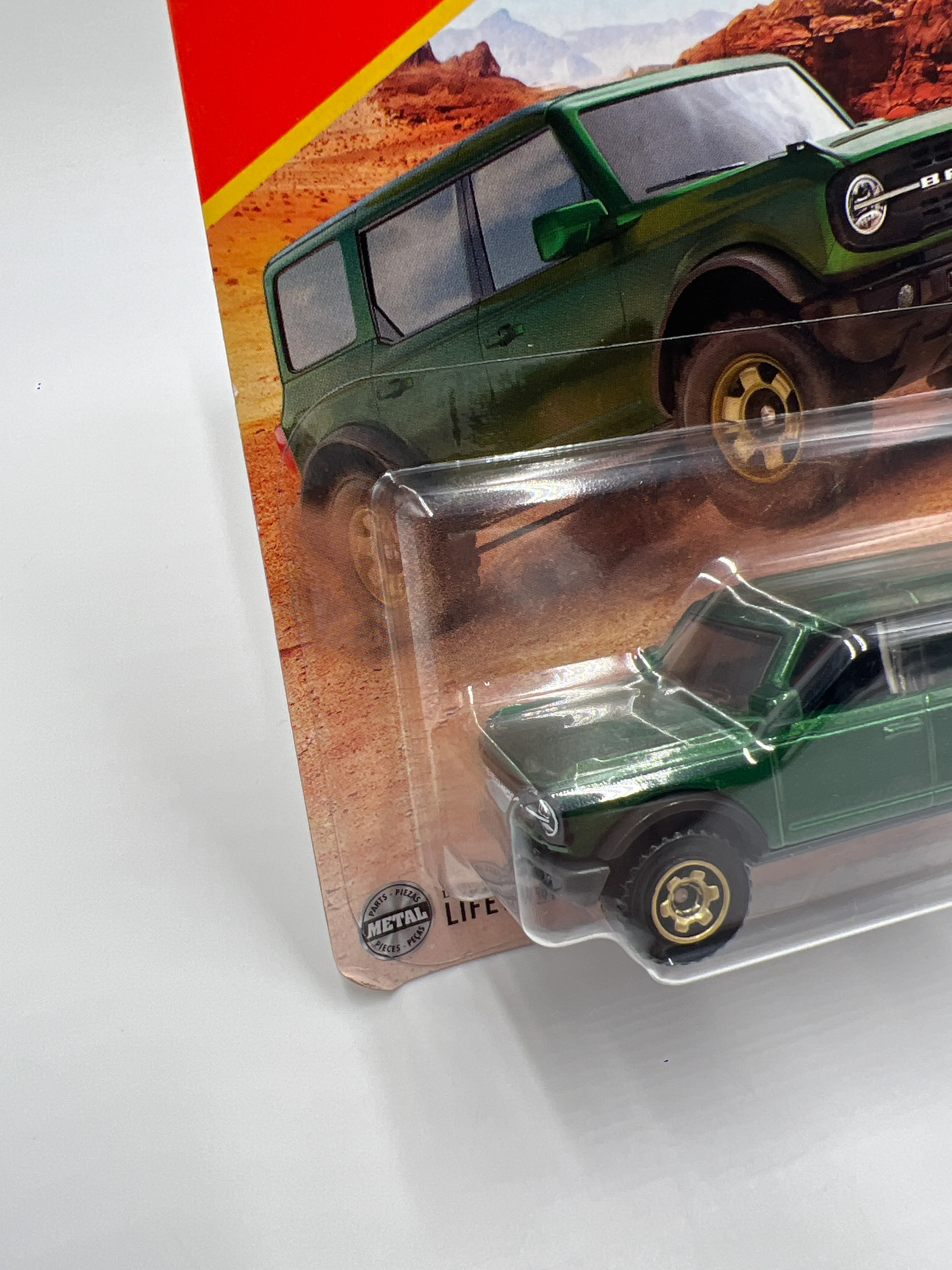 2025 Matchbox #99 2021 Ford Bronco Green 216E - Image 4