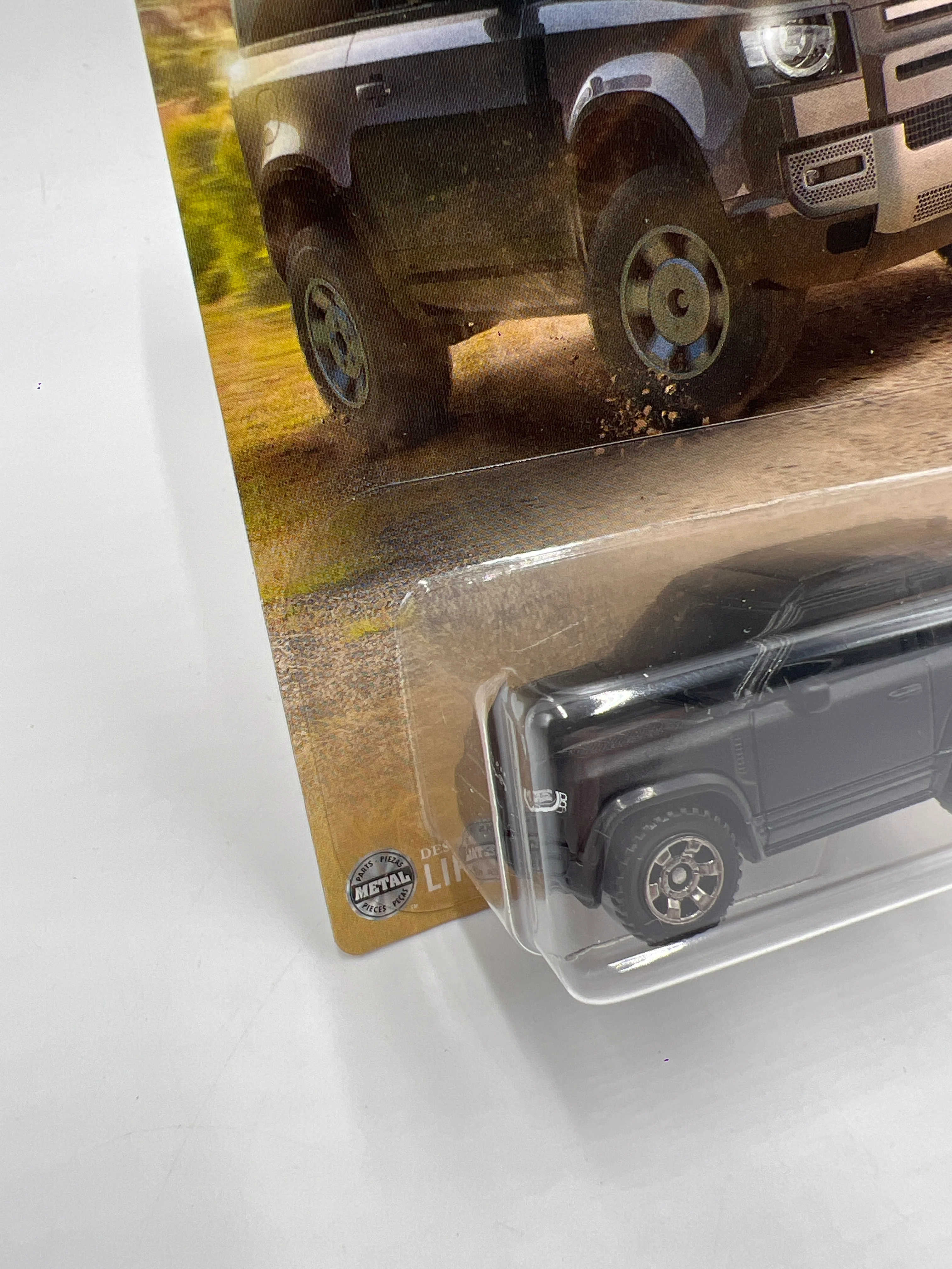 2025 Matchbox European Series #4 2020 Land Rover Defender 90 Black 163i - Image 4