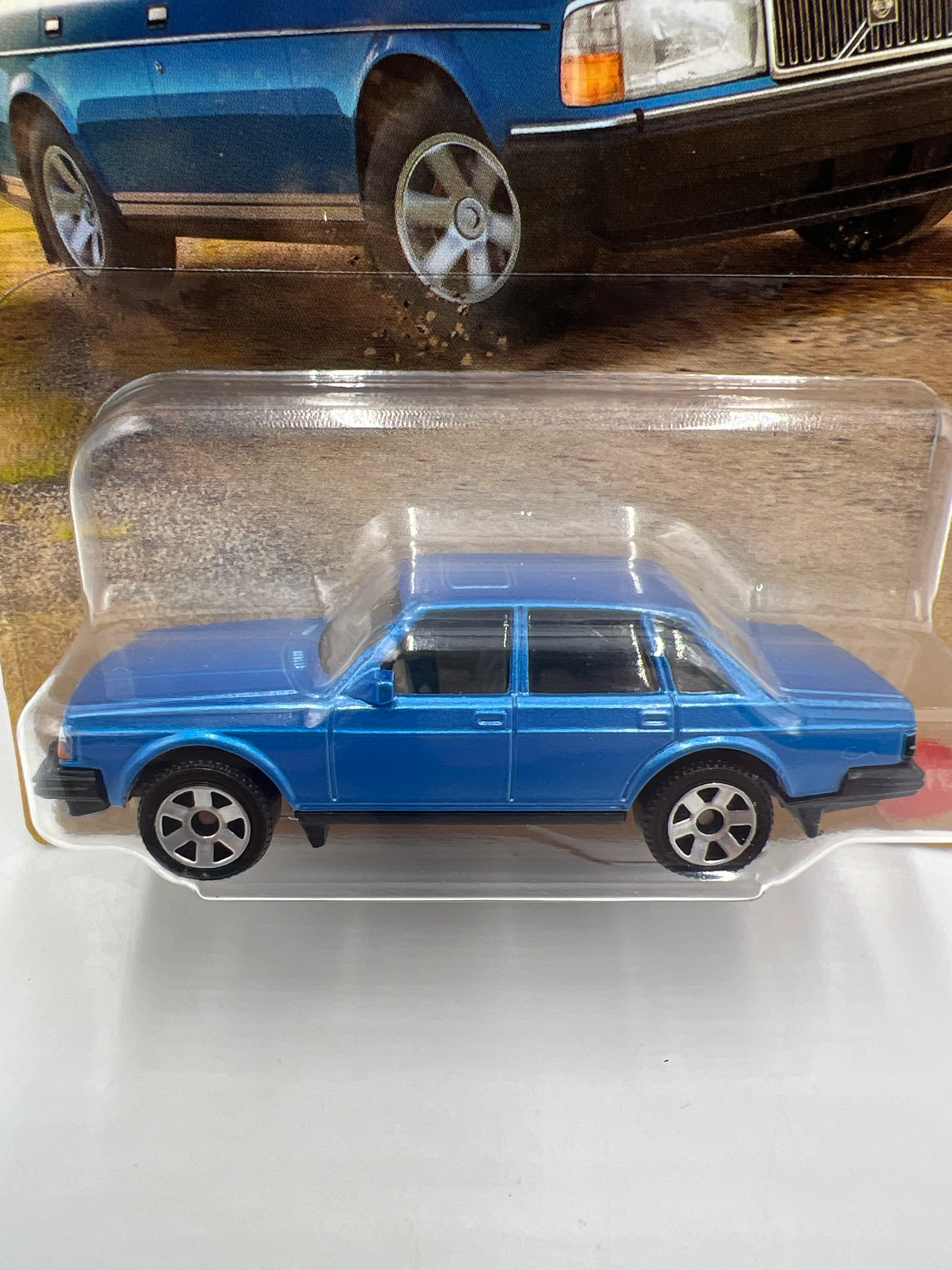 2025 Matchbox European Series #1 1986 Volvo 240 Blue 163F - Image 2
