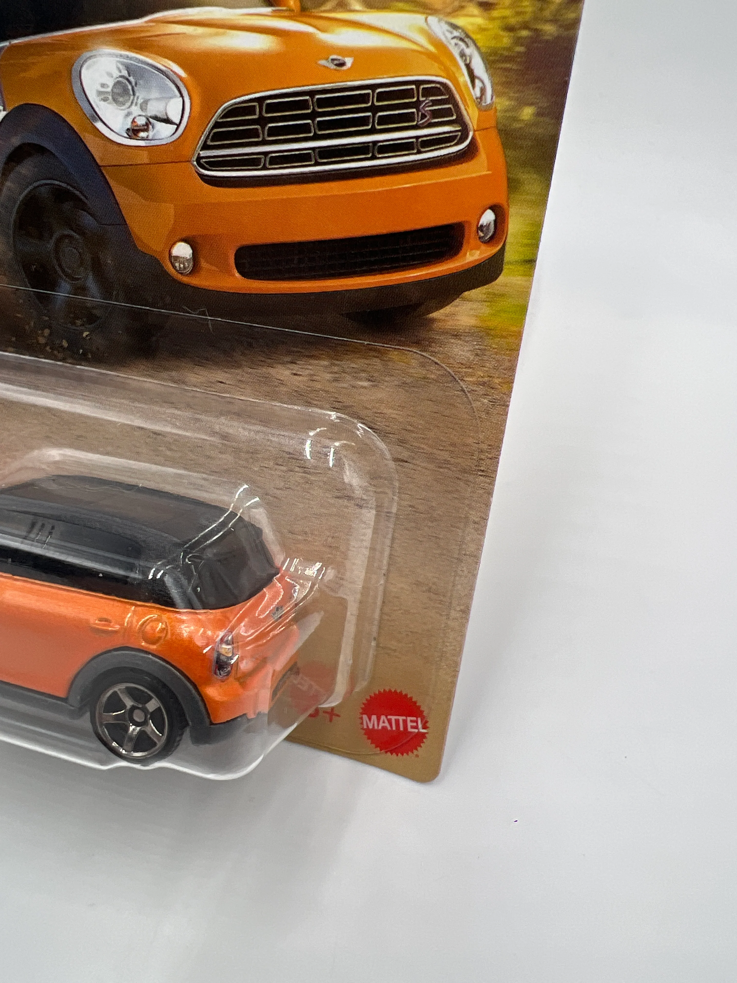 2025 Matchbox European Series #3 2011 Mini Countryman Orange 163H - Image 3