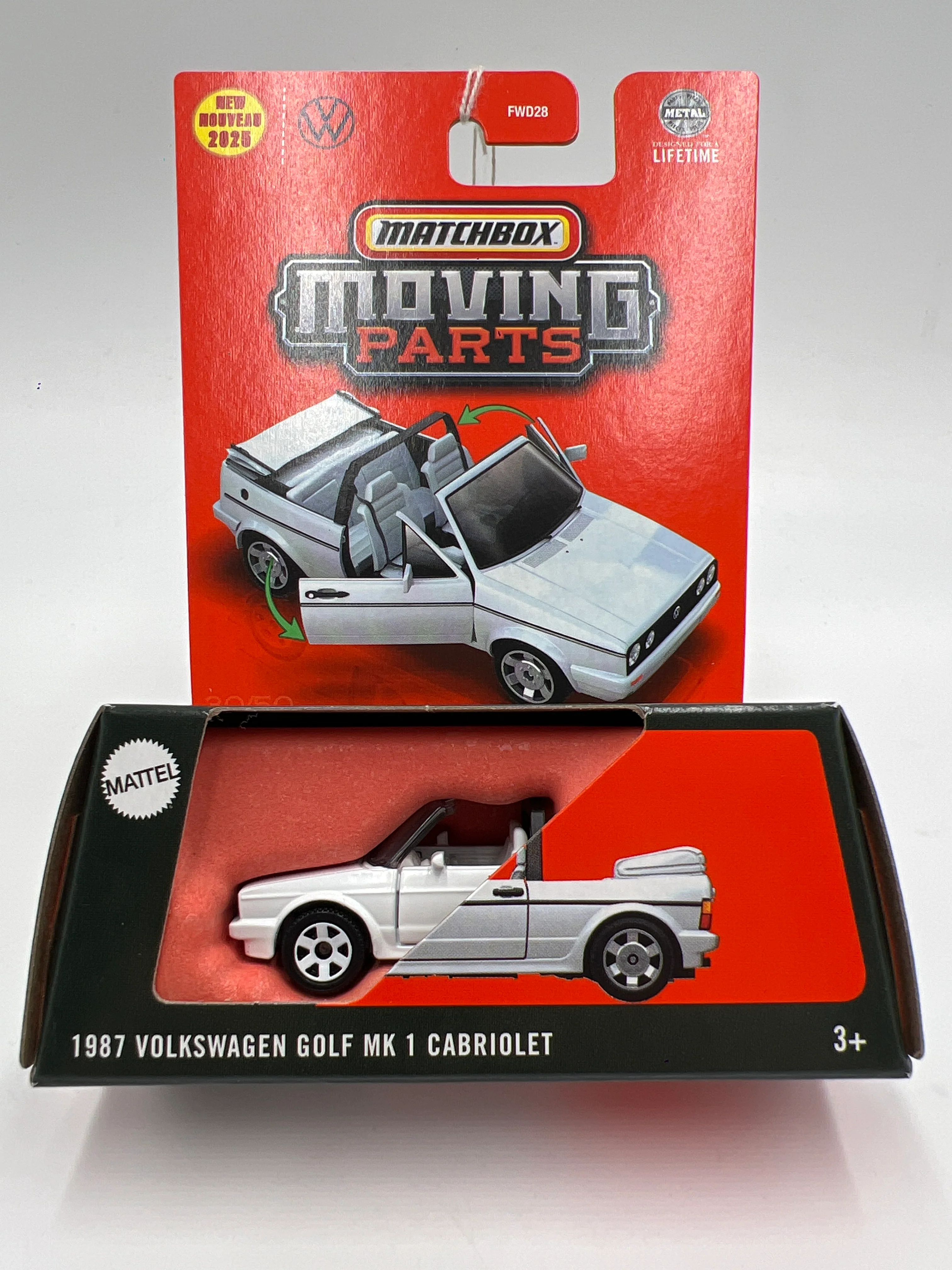 2025 Matchbox Moving Parts #30 1987 Volkswagen Golf MK 1 Cabriolet White 168C - Image 2