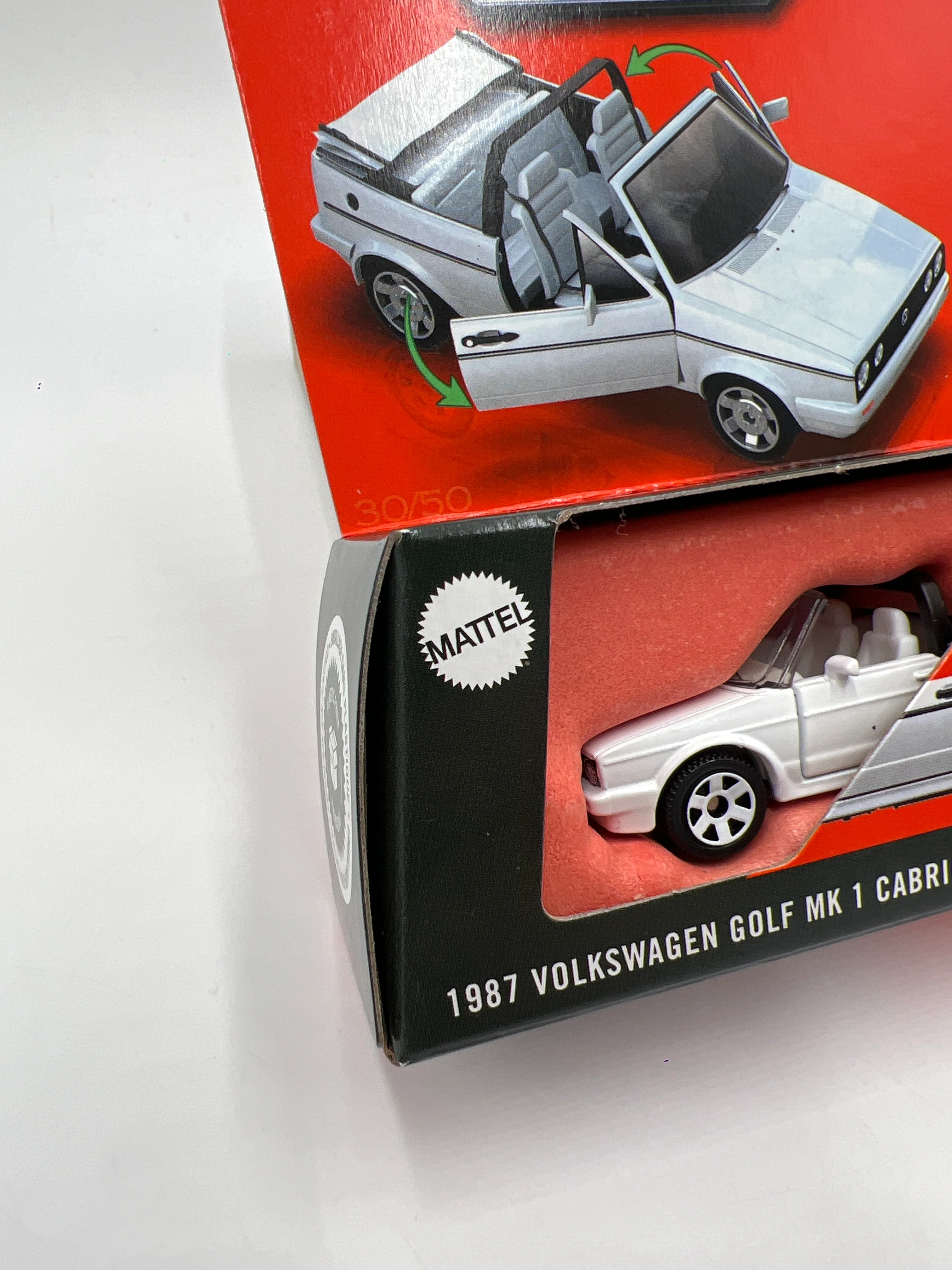 2025 Matchbox Moving Parts #30 1987 Volkswagen Golf MK 1 Cabriolet White 168C - Image 5