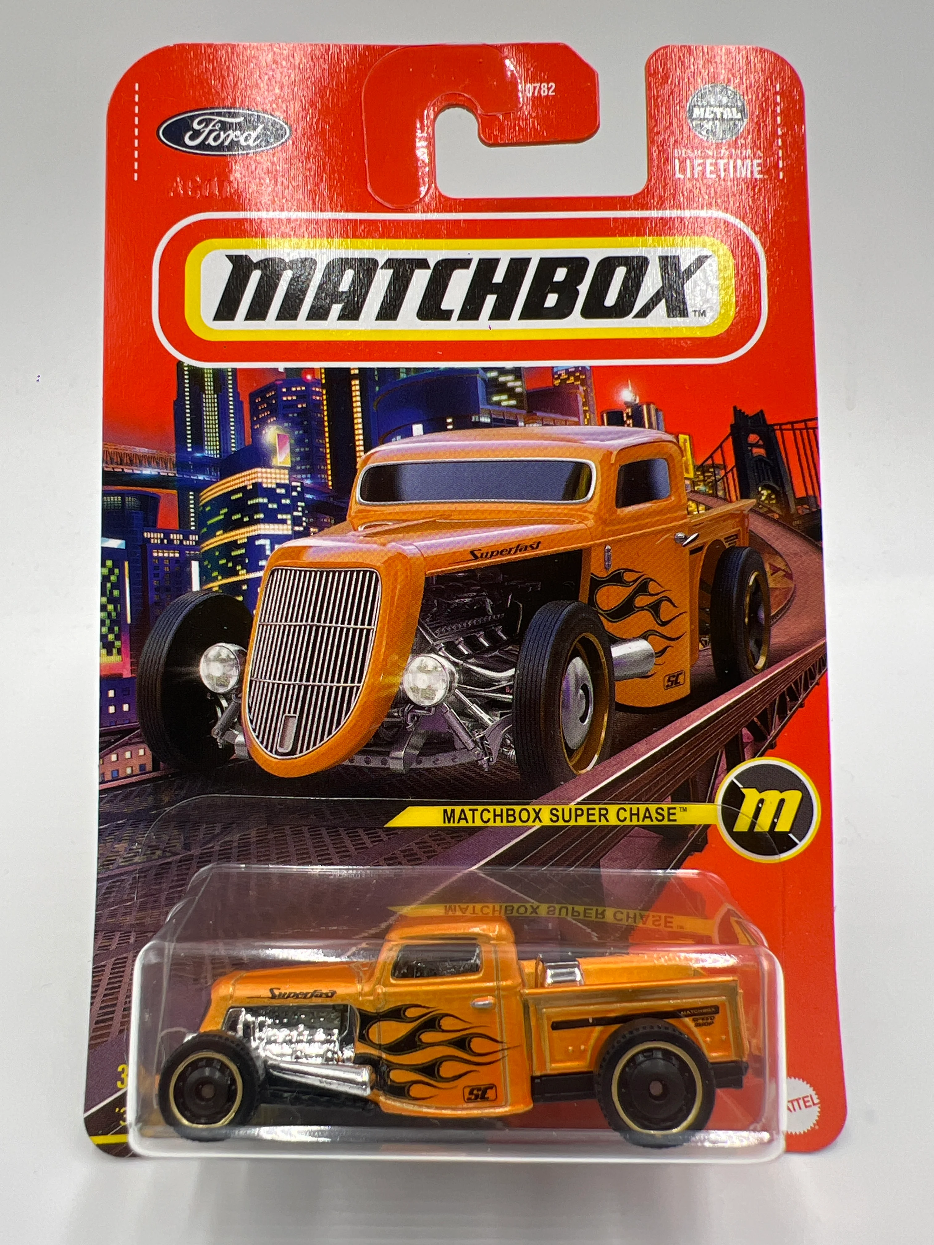 2025 Matchbox Super Chase 35 Ford Pickup Orange W/Protector - Image 2