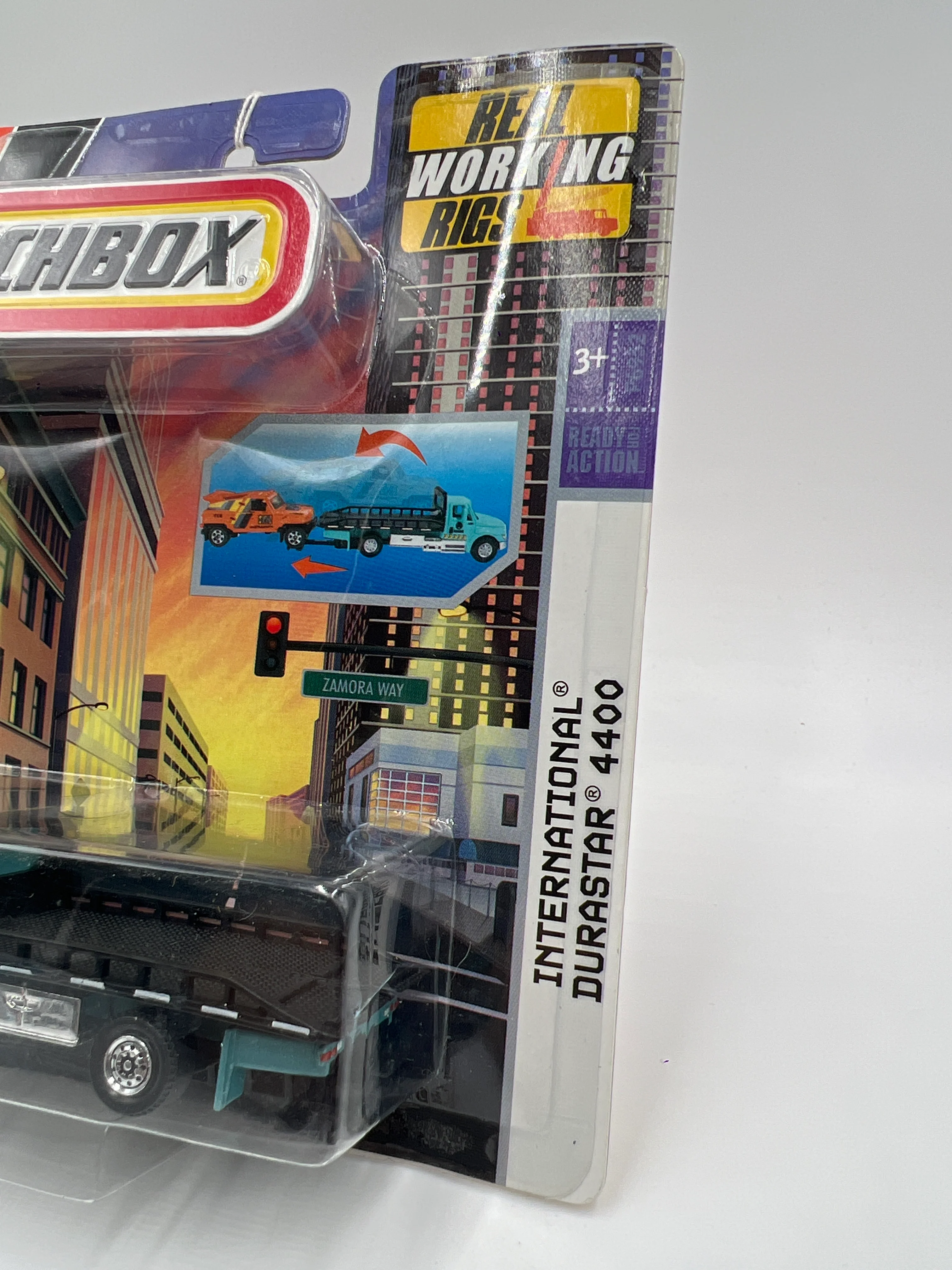 Matchbox Real Working Rigs International Durastar 4400 Blue 170B - Image 3
