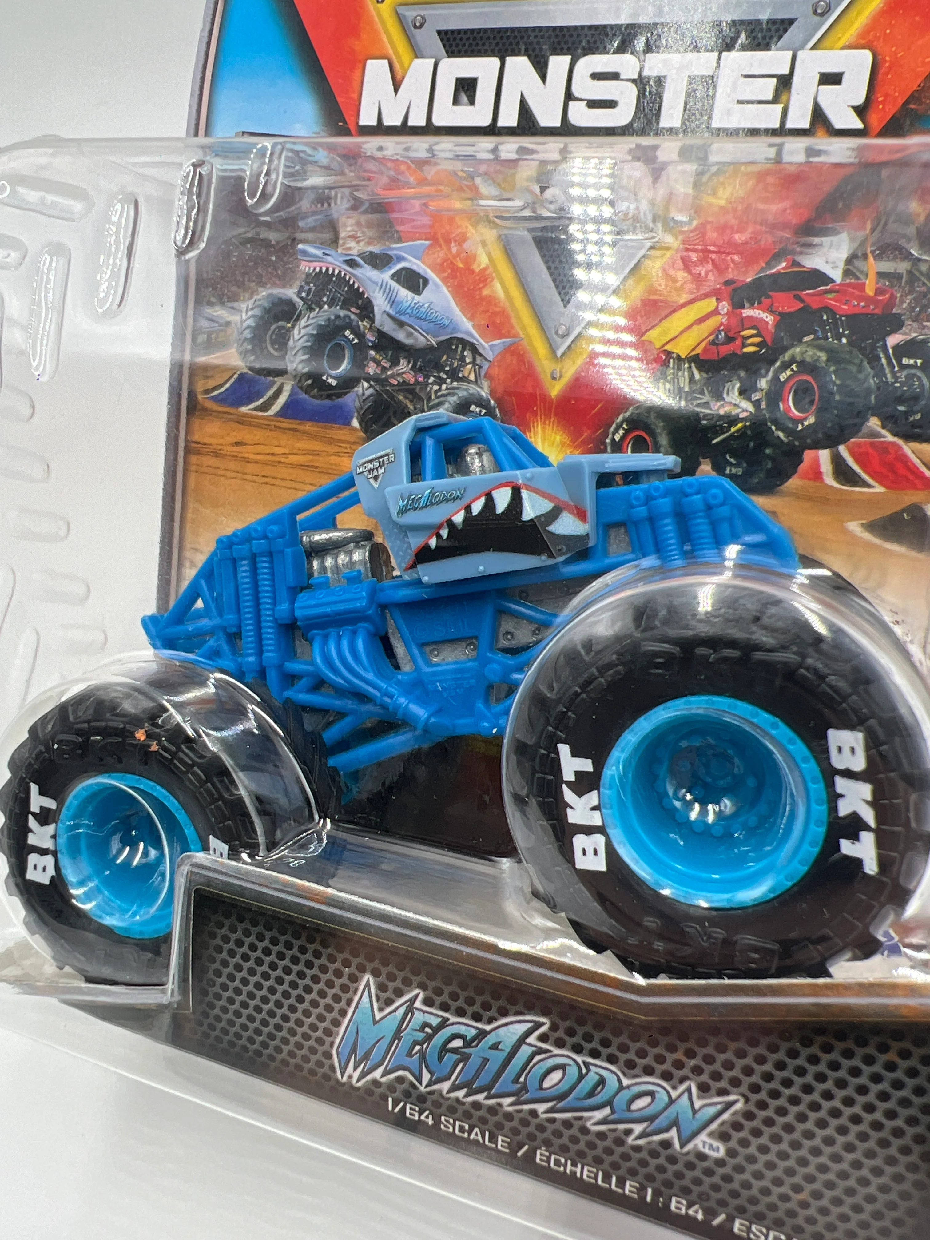 2025 Monster Jam Series 40 CHASE Training Trucks Megalodon - Image 2