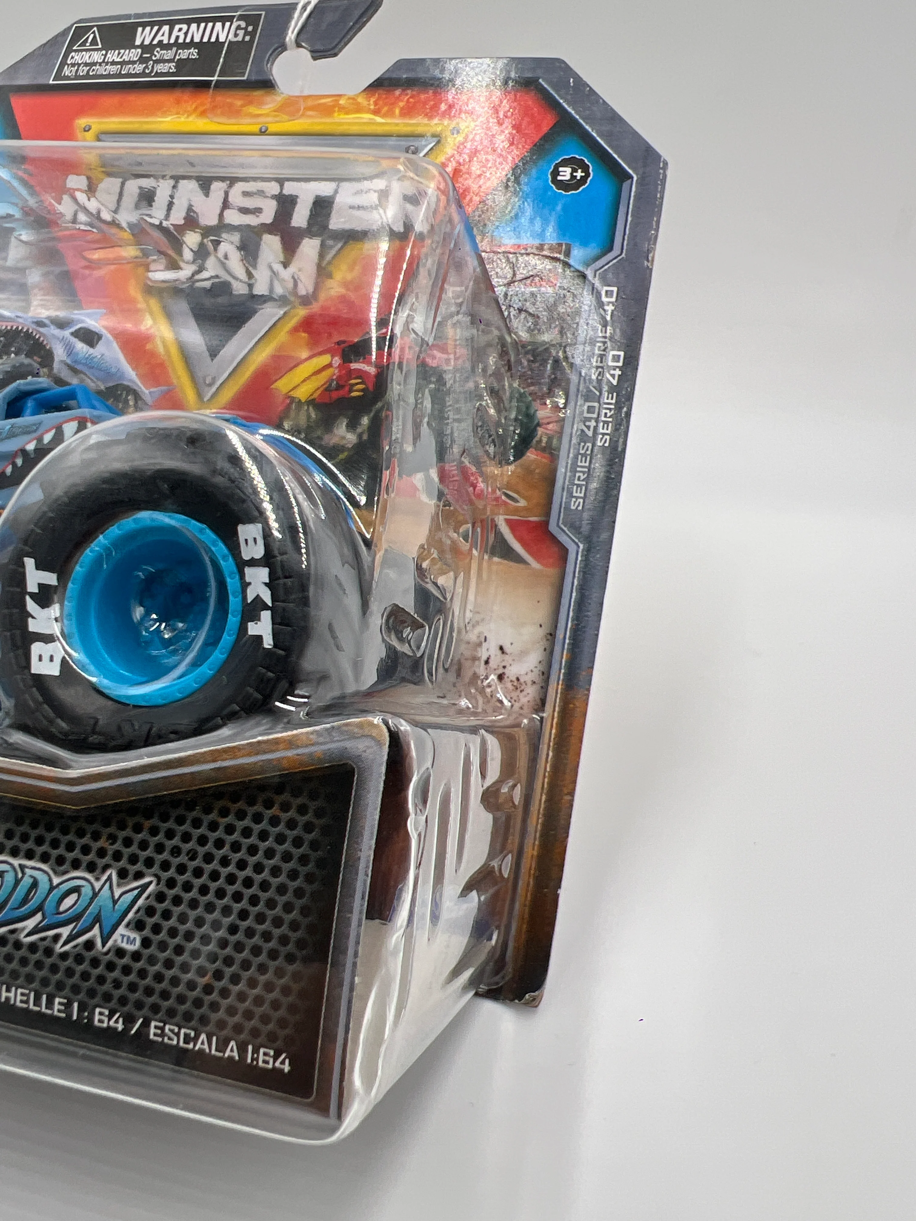 2025 Monster Jam Series 40 CHASE Training Trucks Megalodon - Image 3
