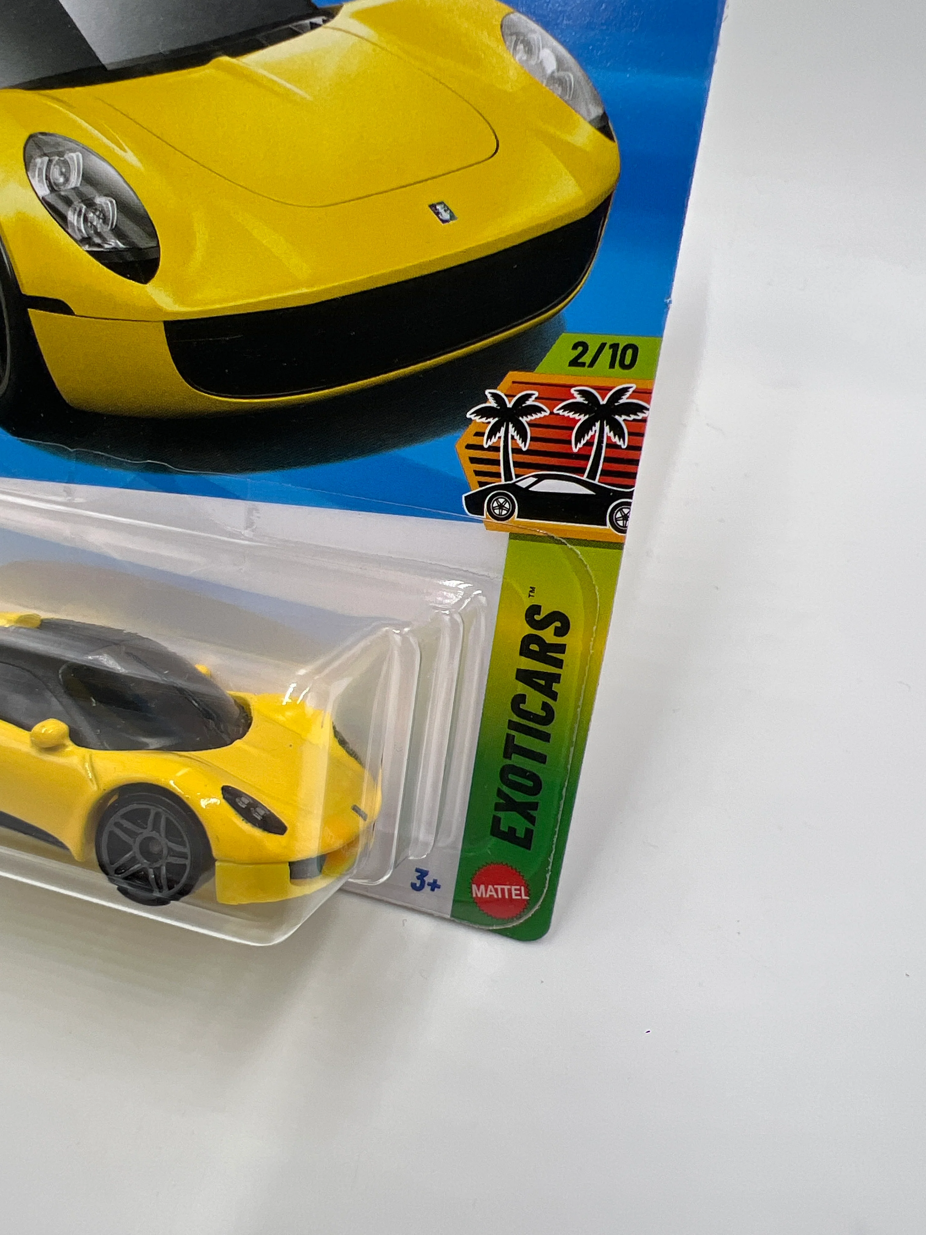 2026 Hot Wheels A Case Exoticars #3 Gordon Murray Automotive T.33 Yellow 68H - Image 3