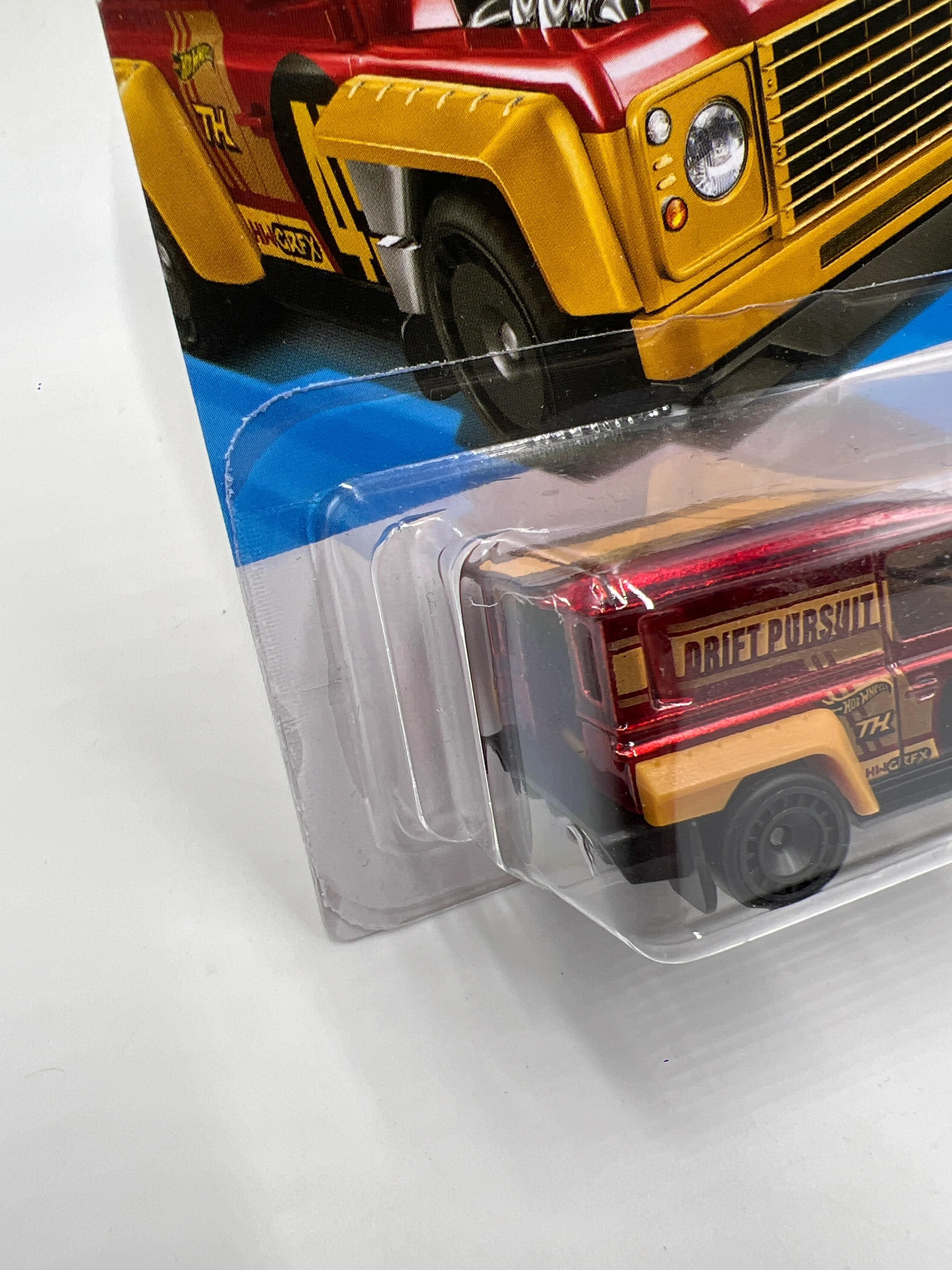 2026 Hot Wheels Super Treasure Hunt #13 Drift-Ender Red W/Protector Cracked Blister - Image 4