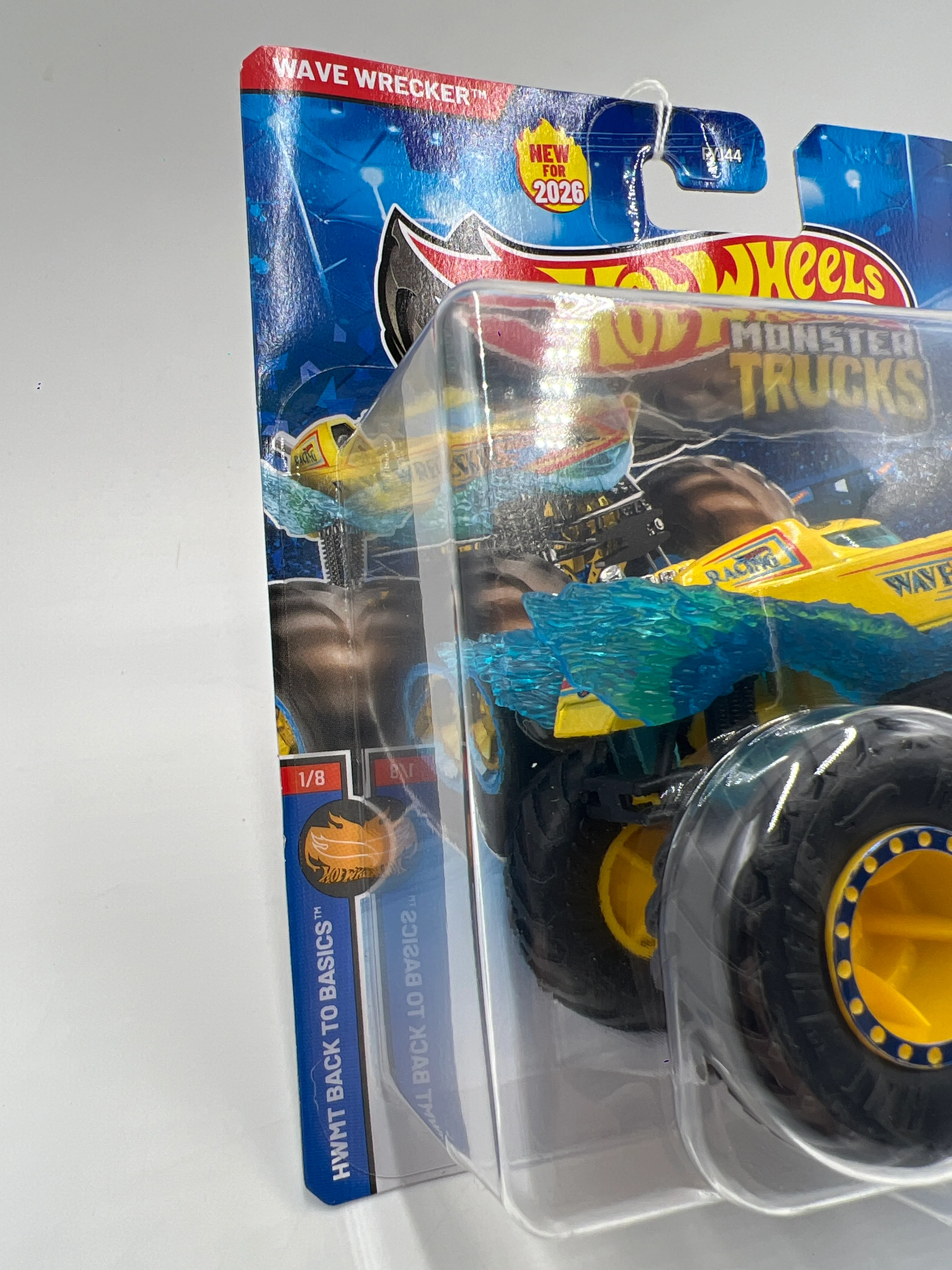 2026 Hot Wheels Monster Trucks HWMT Back To Basics #1 Wave Wrecker 126D - Image 4