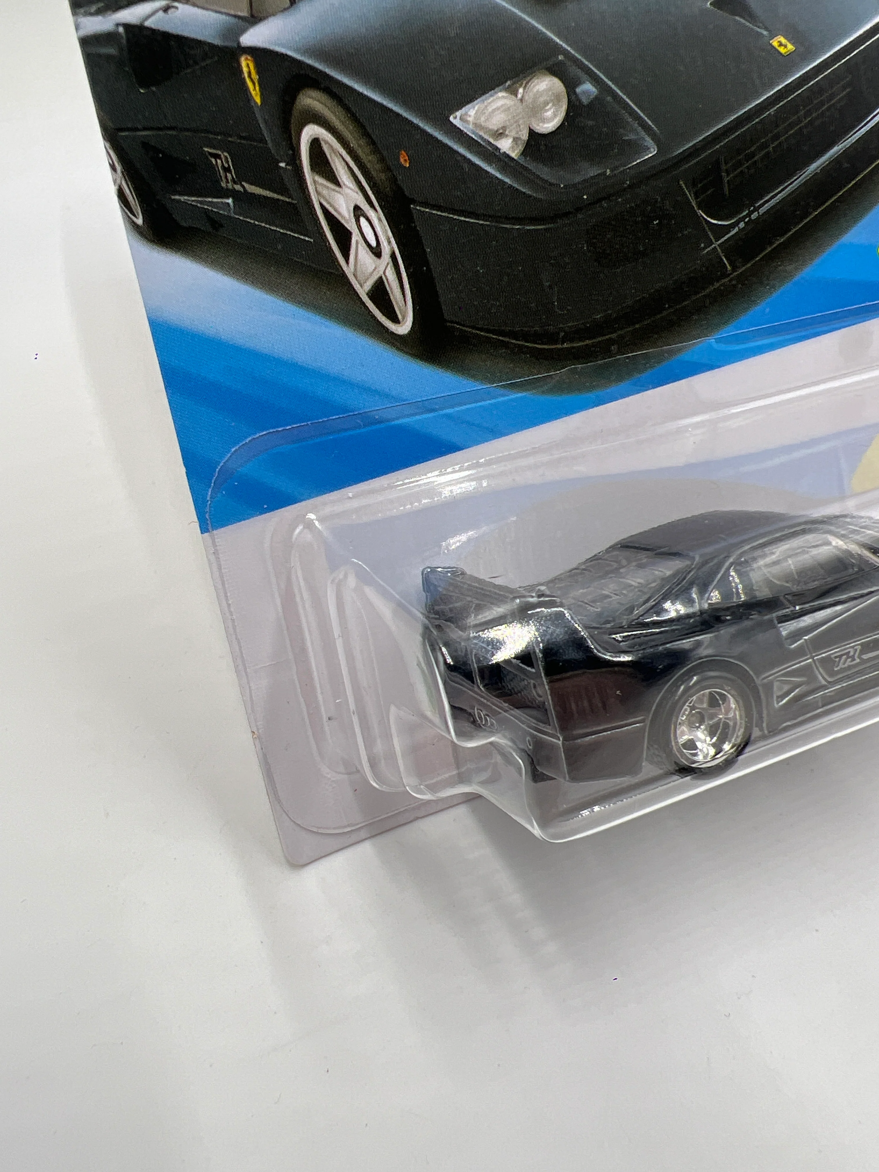 2026 Hot Wheels Super Treasure Hunt #63 Ferrari F40 Competizione Black W/Protector - Image 5
