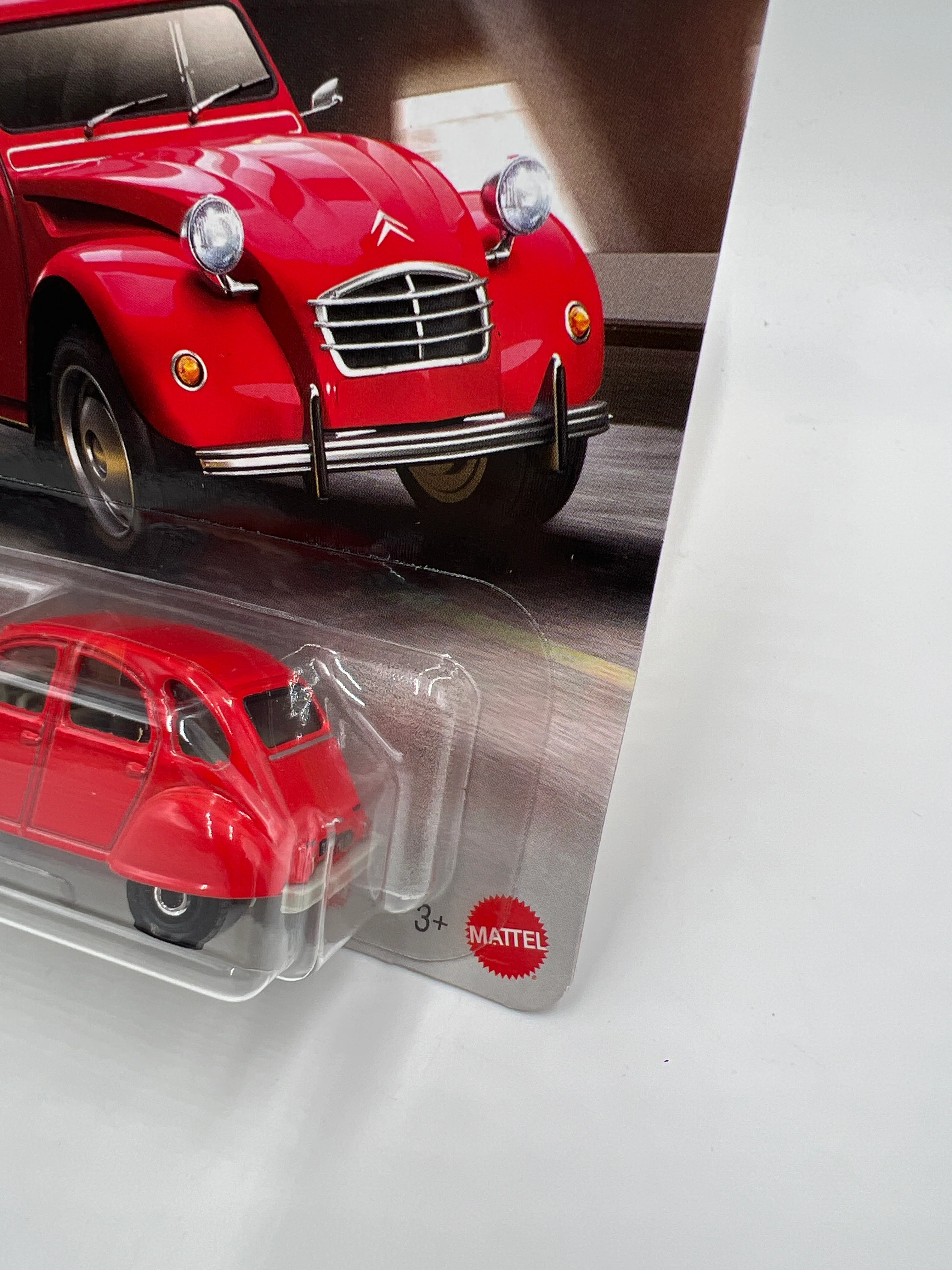2026 Matchbox #16 1970 Citroen 2CV Red 206D - Image 3