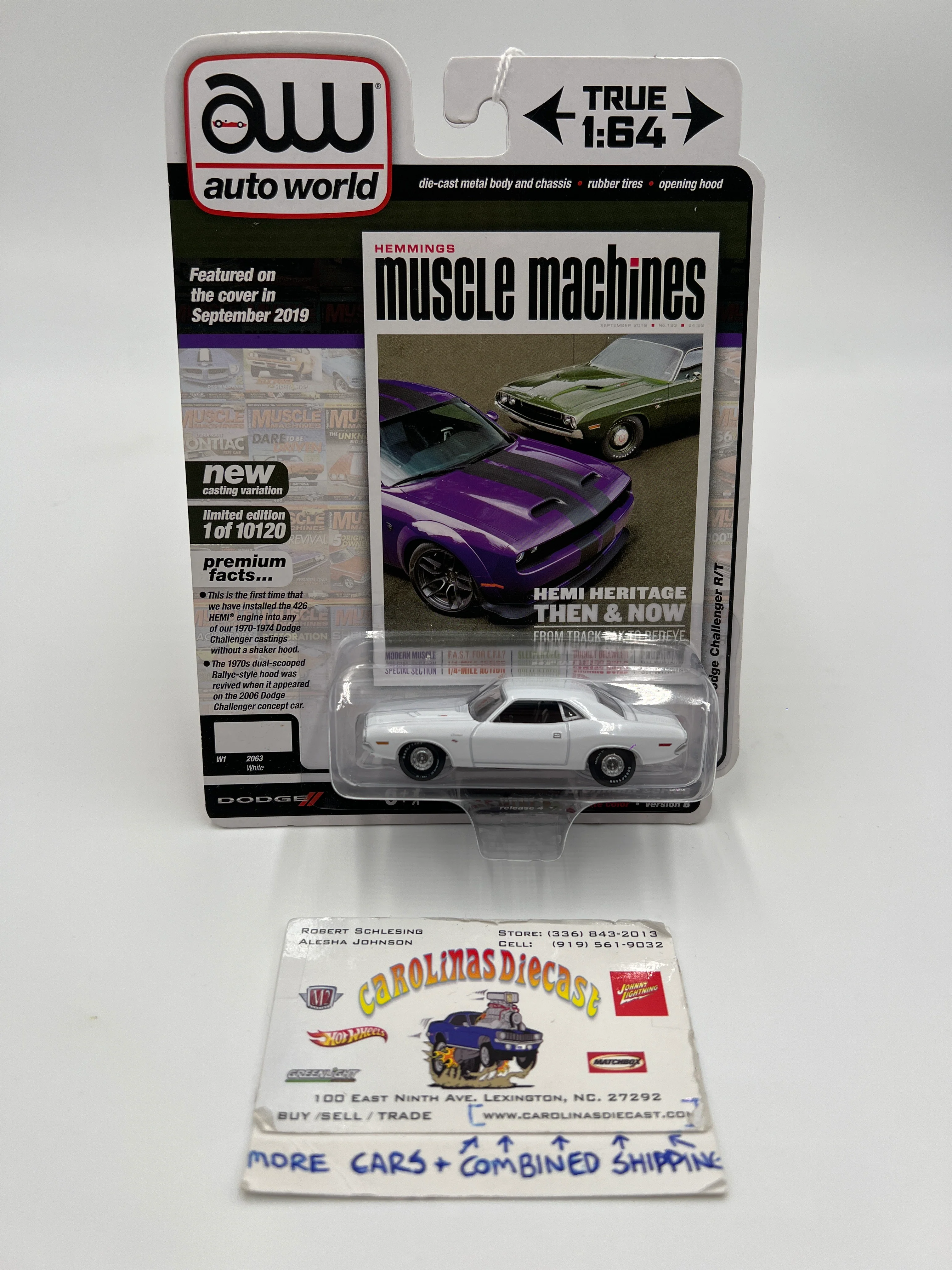 Auto World Hemmings Muscle Machines Release 4 Version B 1970 Dodge Challenger R/T White 184C