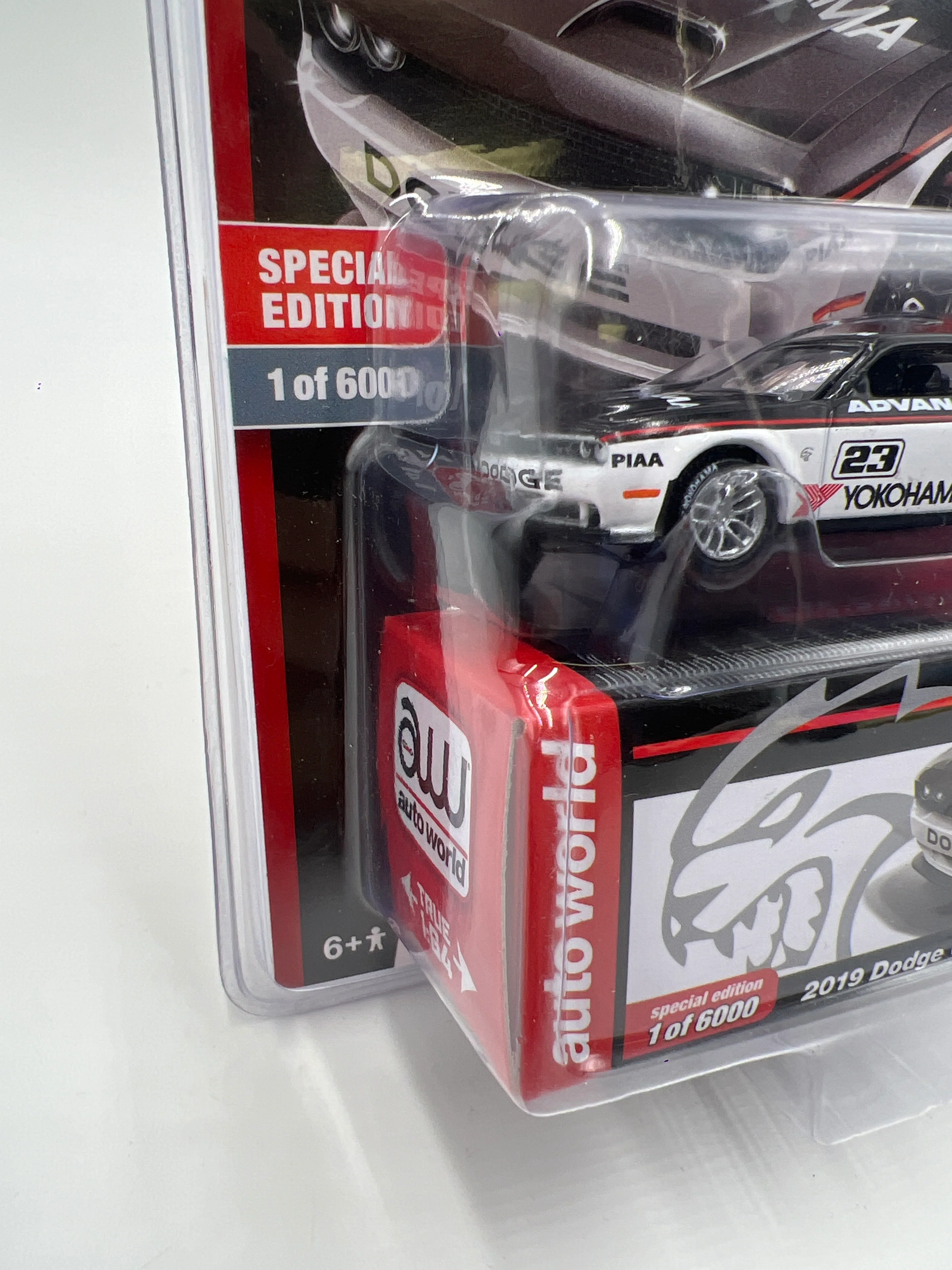 Auto World MiJo Exclusive Yokohama 2019 Dodge Challenger SRT Hellcat 1/6000 181E - Image 5