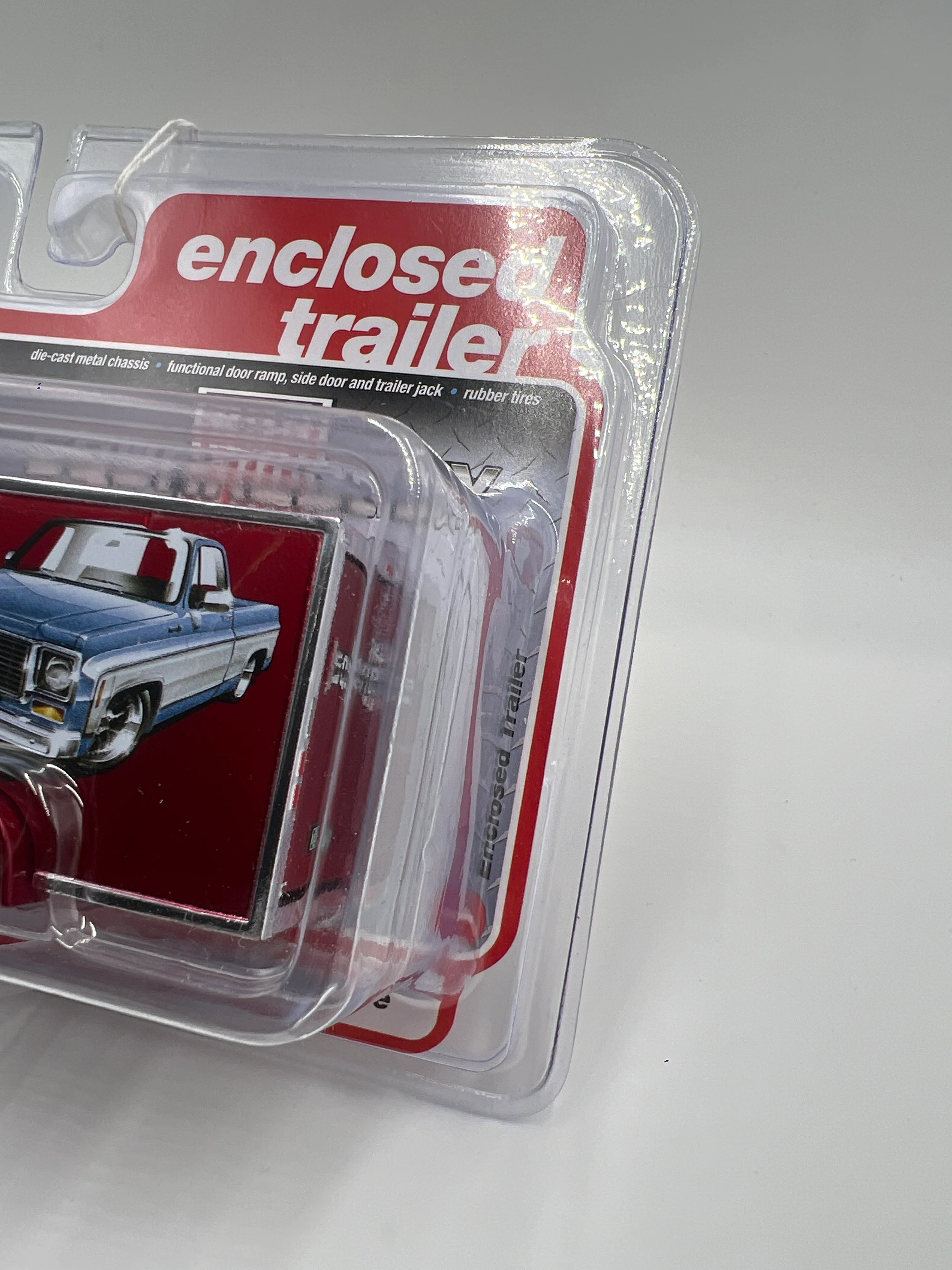 Auto World Mijo Exclusives Ultra Red CHASE Squarebody USA Enclosed Trailer VHTF - Image 3