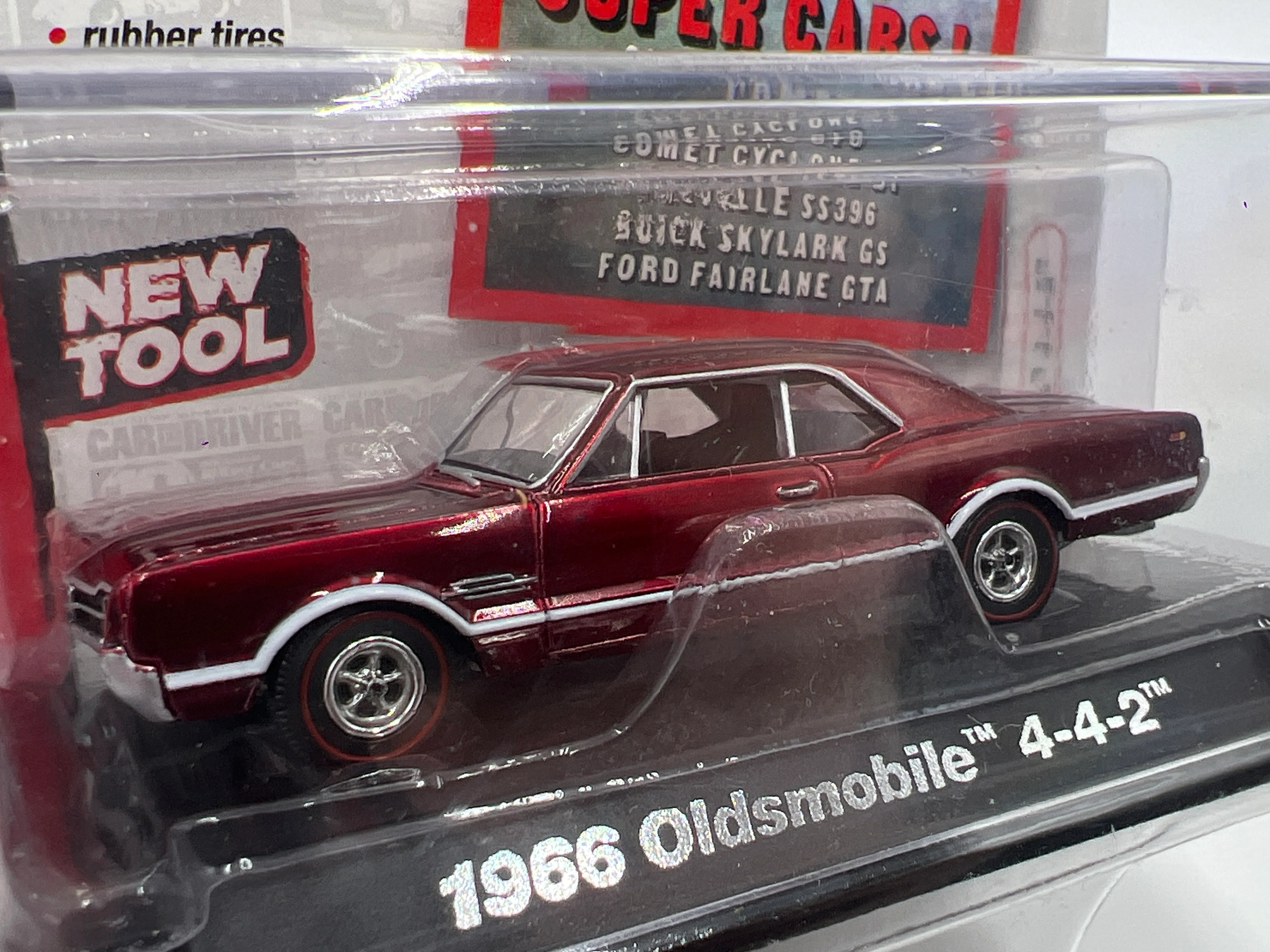Auto World Car And Driver #5 Ultra Red CHASE 1966 Oldsmobile 442 - Image 2