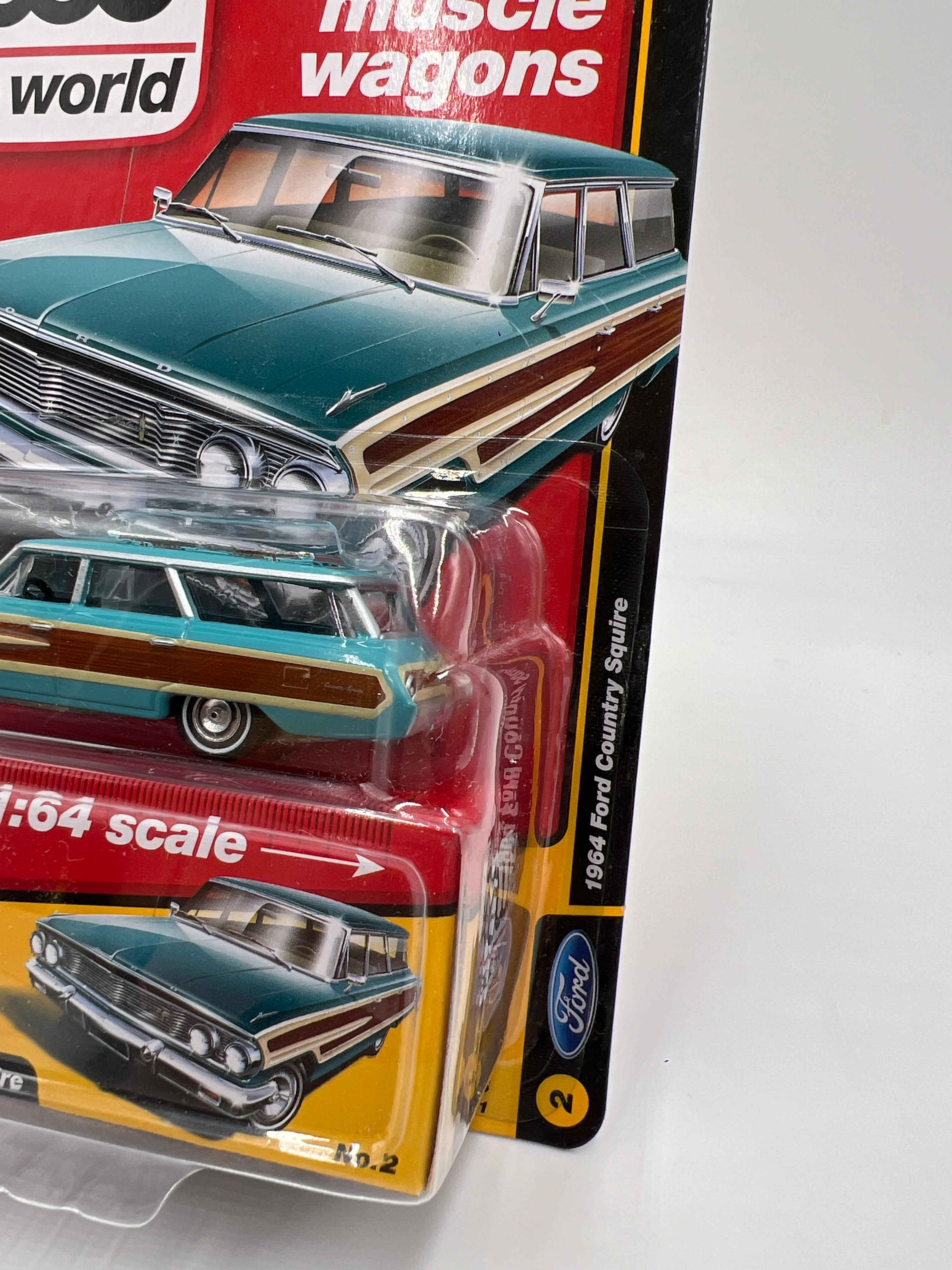 Auto World Muscle Wagons Release 1 Version A 1964 Ford Country Squire Blue - Image 4