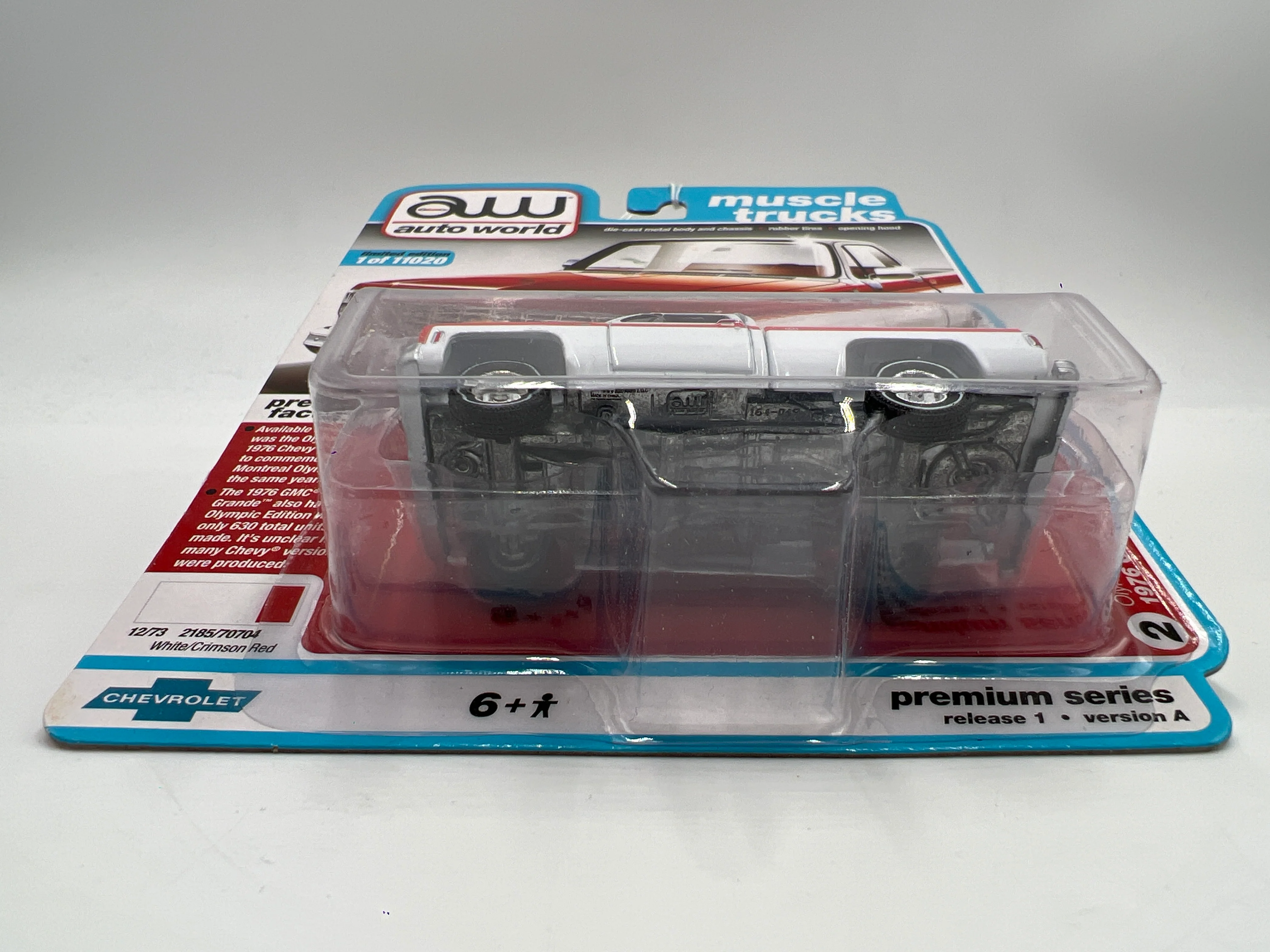 Auto World Muscle Trucks Release 1 Version A 1976 Chevy Scottsdale C10 Fleetside White/Red 183B - Image 6