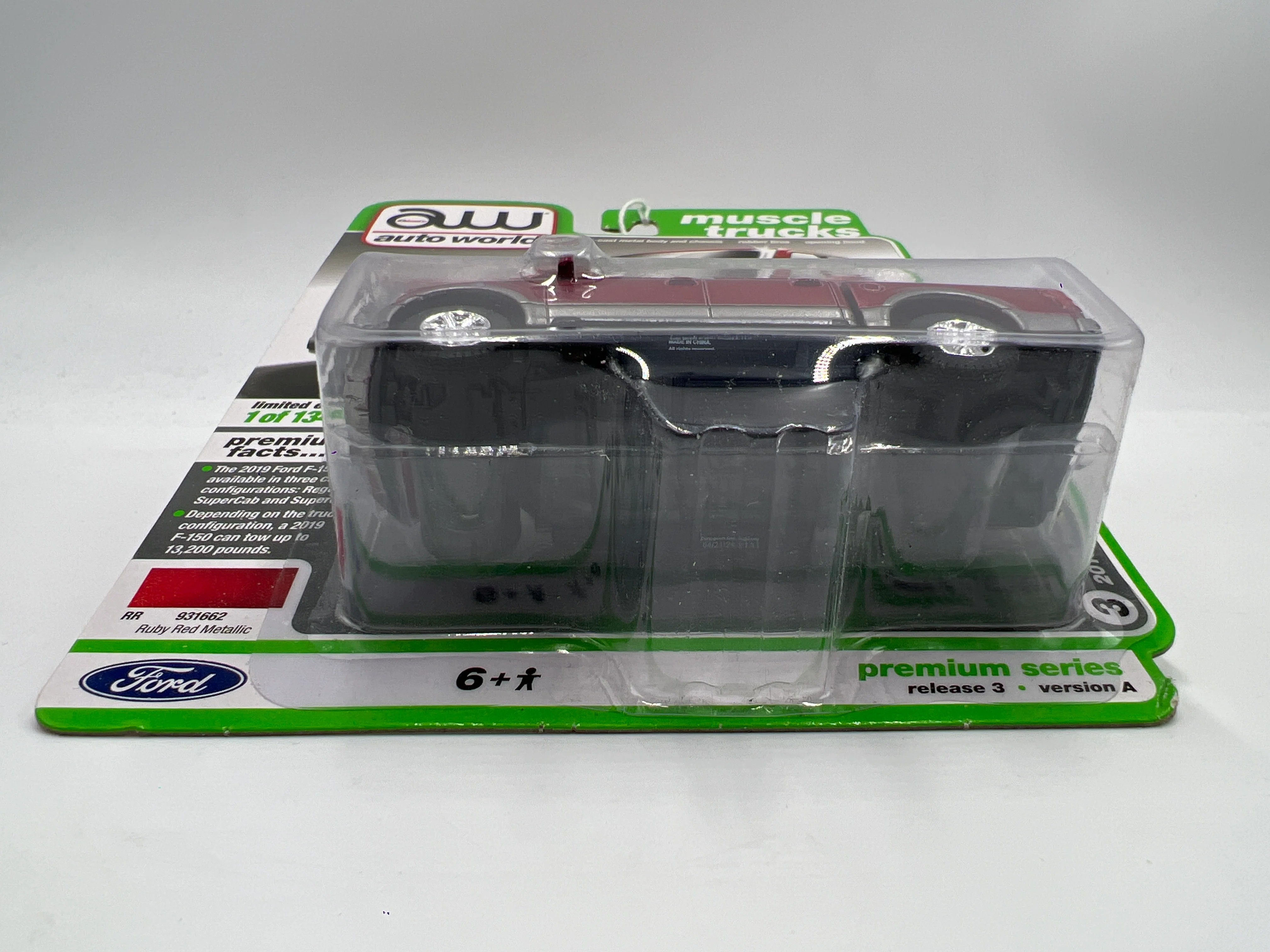 Auto World Muscle Trucks Release 3 Version A 2019 Ford F-150 Lariat Red 183C - Image 6