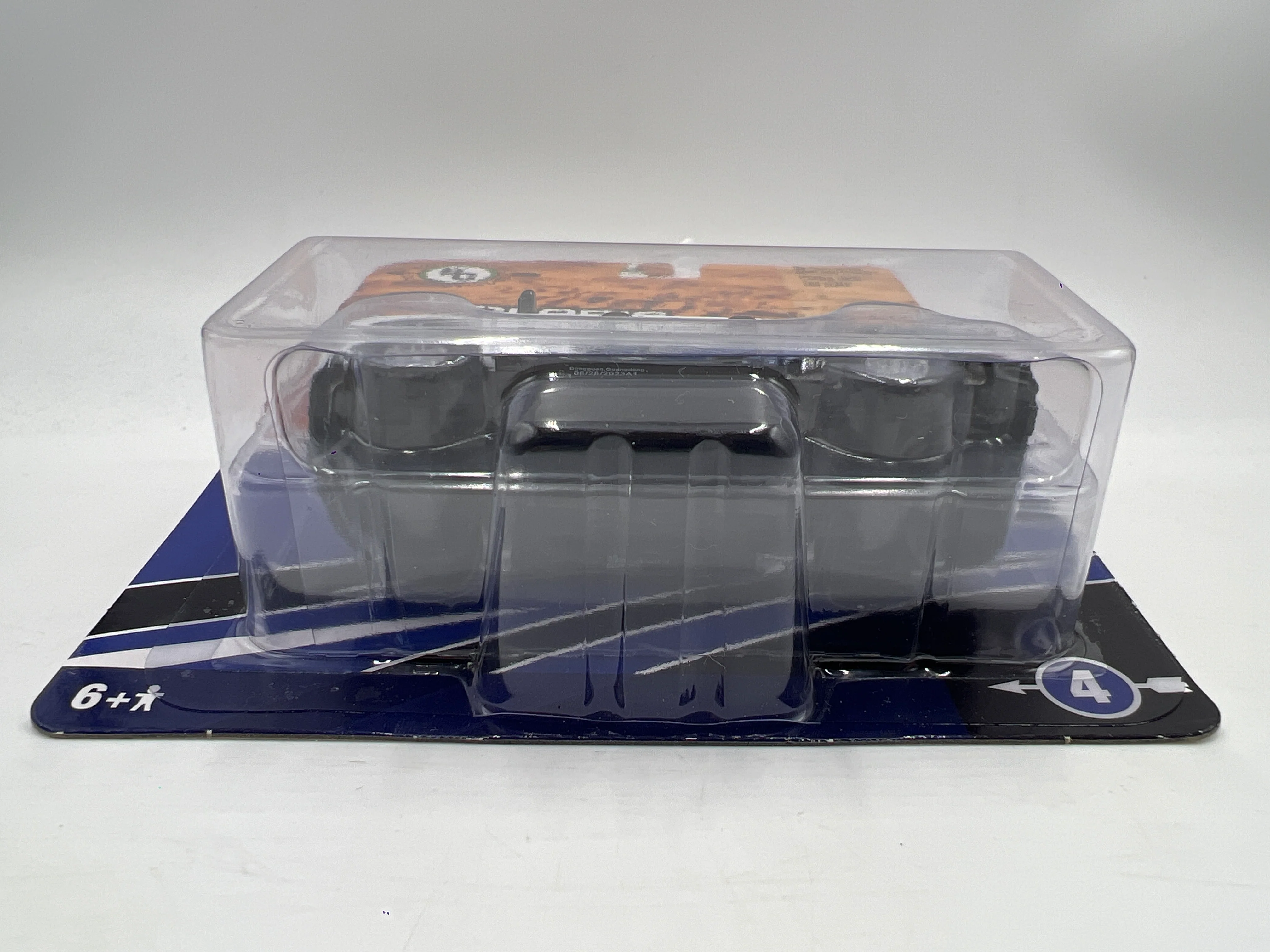 Auto World Big Country Collectibles Polaris RZR 2020 Chevy Silverado Custom Trail Boss 181D - Image 6