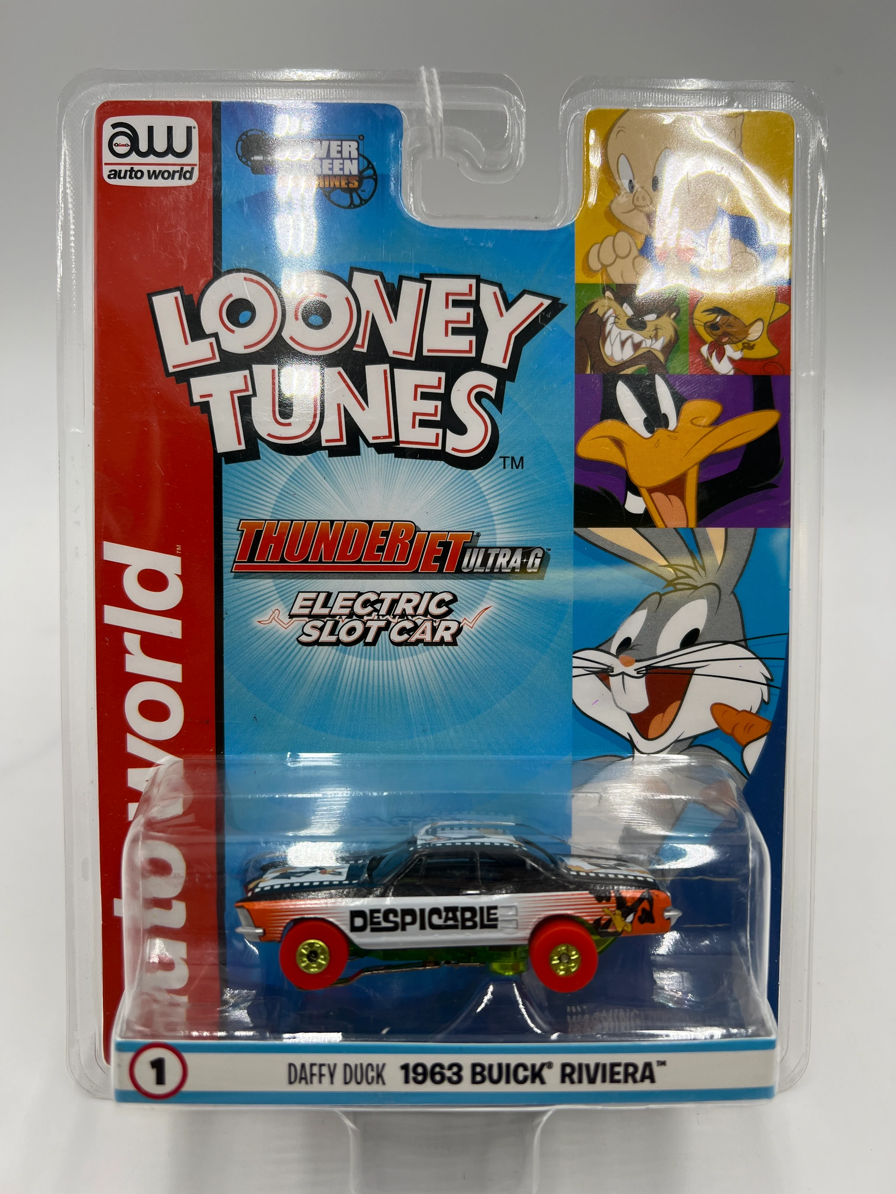 Auto World Thunderjet Ultra G Looney Tunes Daffy Duck 1963 Buick Riviera Electric Slot Car 178E - Image 2