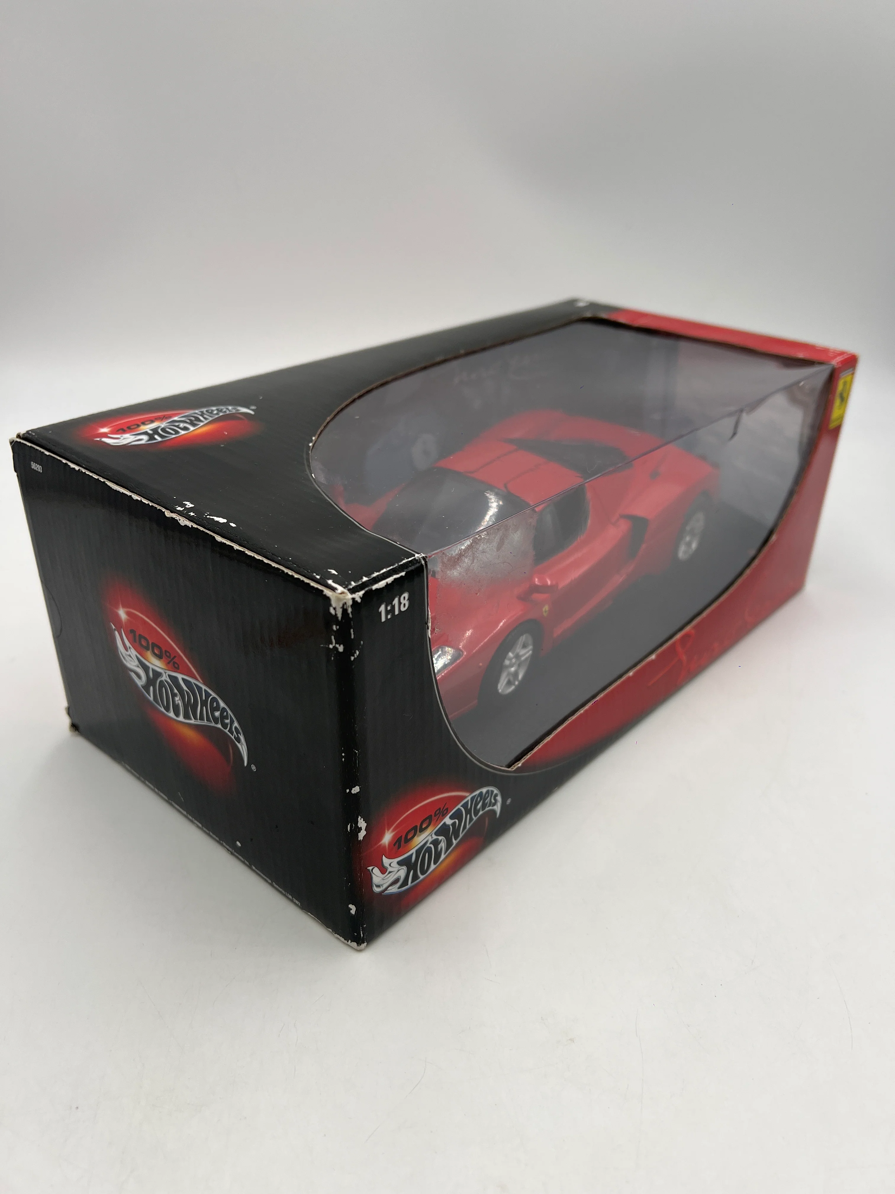 Hot Wheels 100% 1:18 Scale Enzo Ferrari NIB Red - Image 5