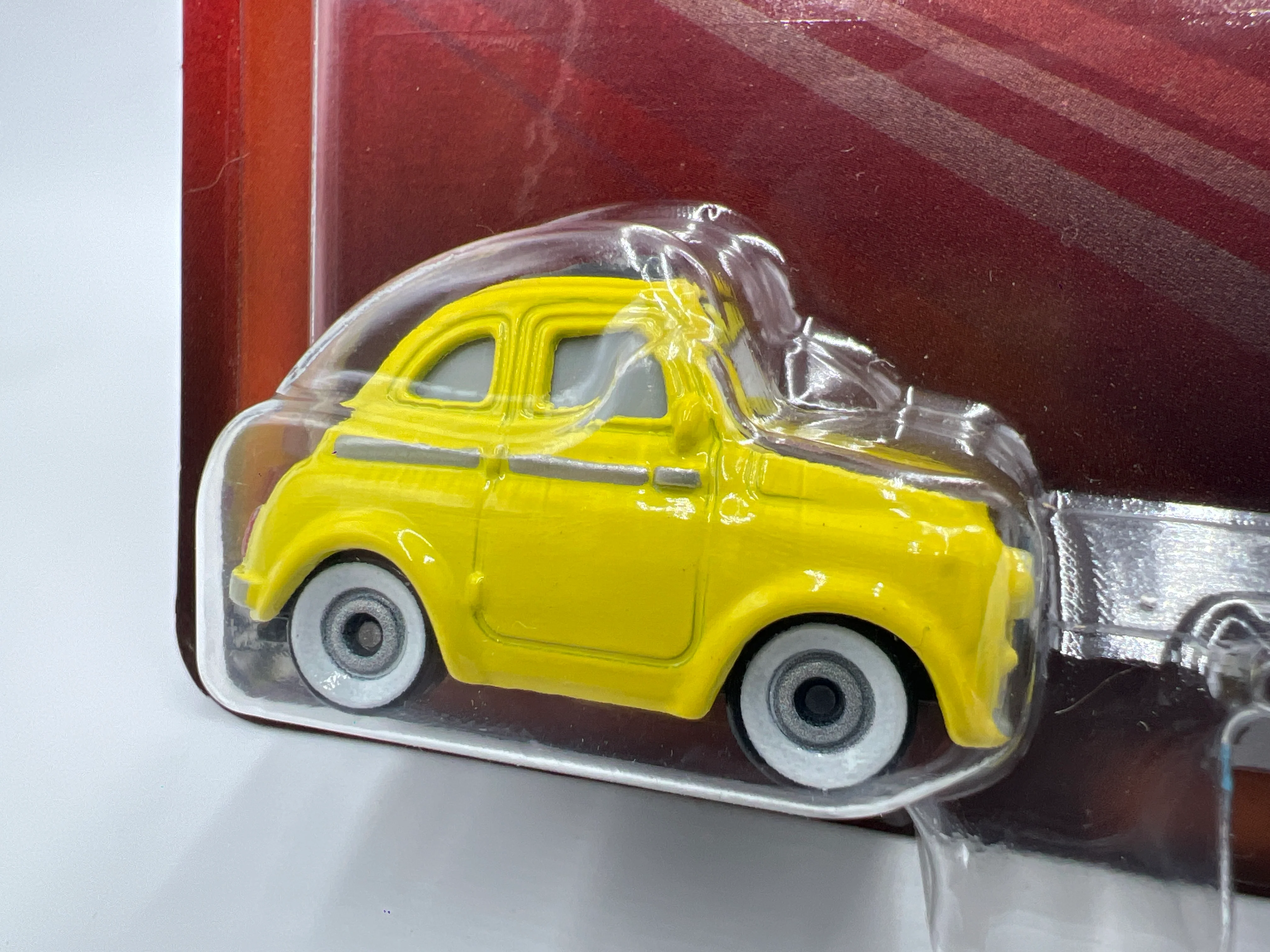 Disney Pixar Cars 2 Pack Luigi & Guido 137A - Image 3