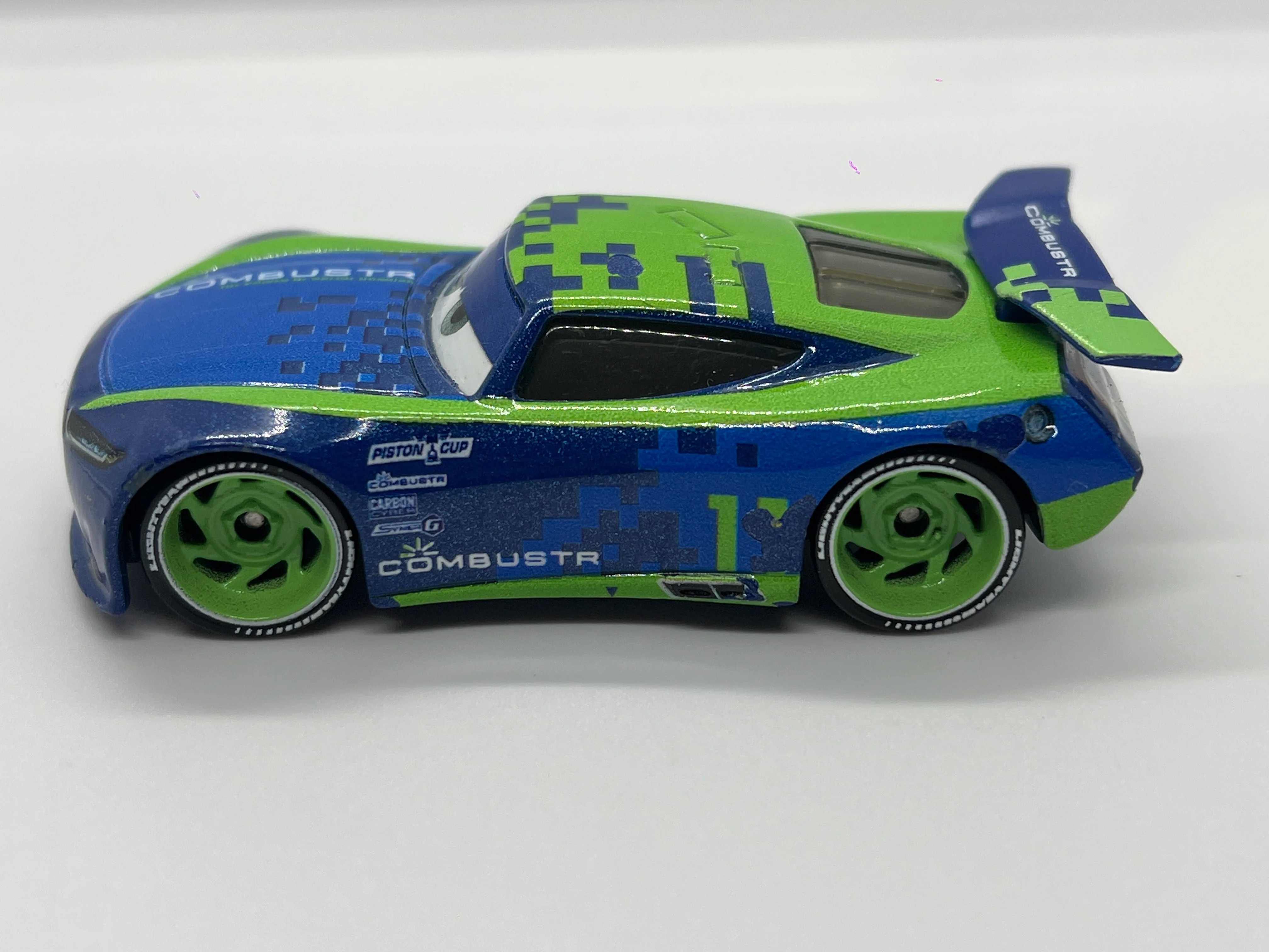 Disney Pixar Cars 3 Next Gen Piston Cup Racers #11 Chris Roamin Combuster Loose - Image 4