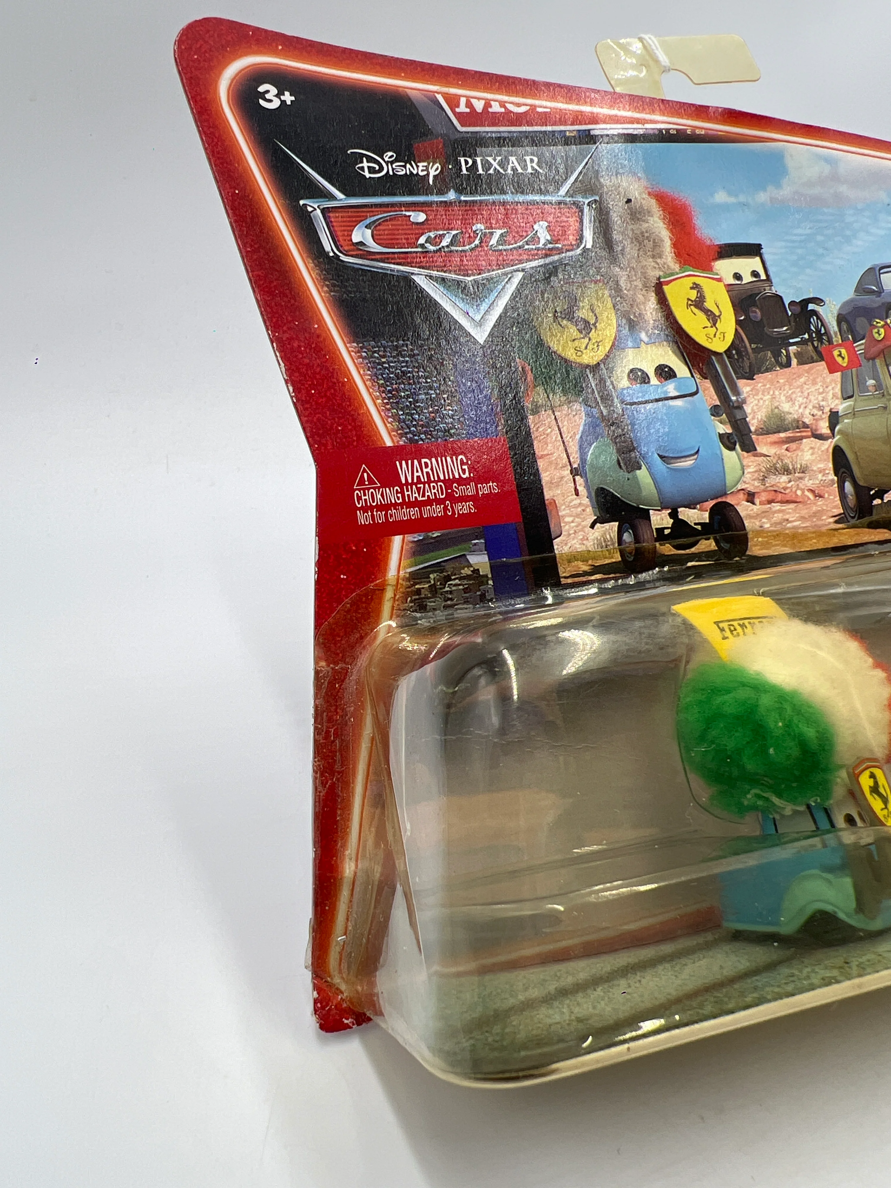 Disney Pixar Cars Supercharged 2 Pack Movie Moments Ferrari Guido & Luigi - Image 4