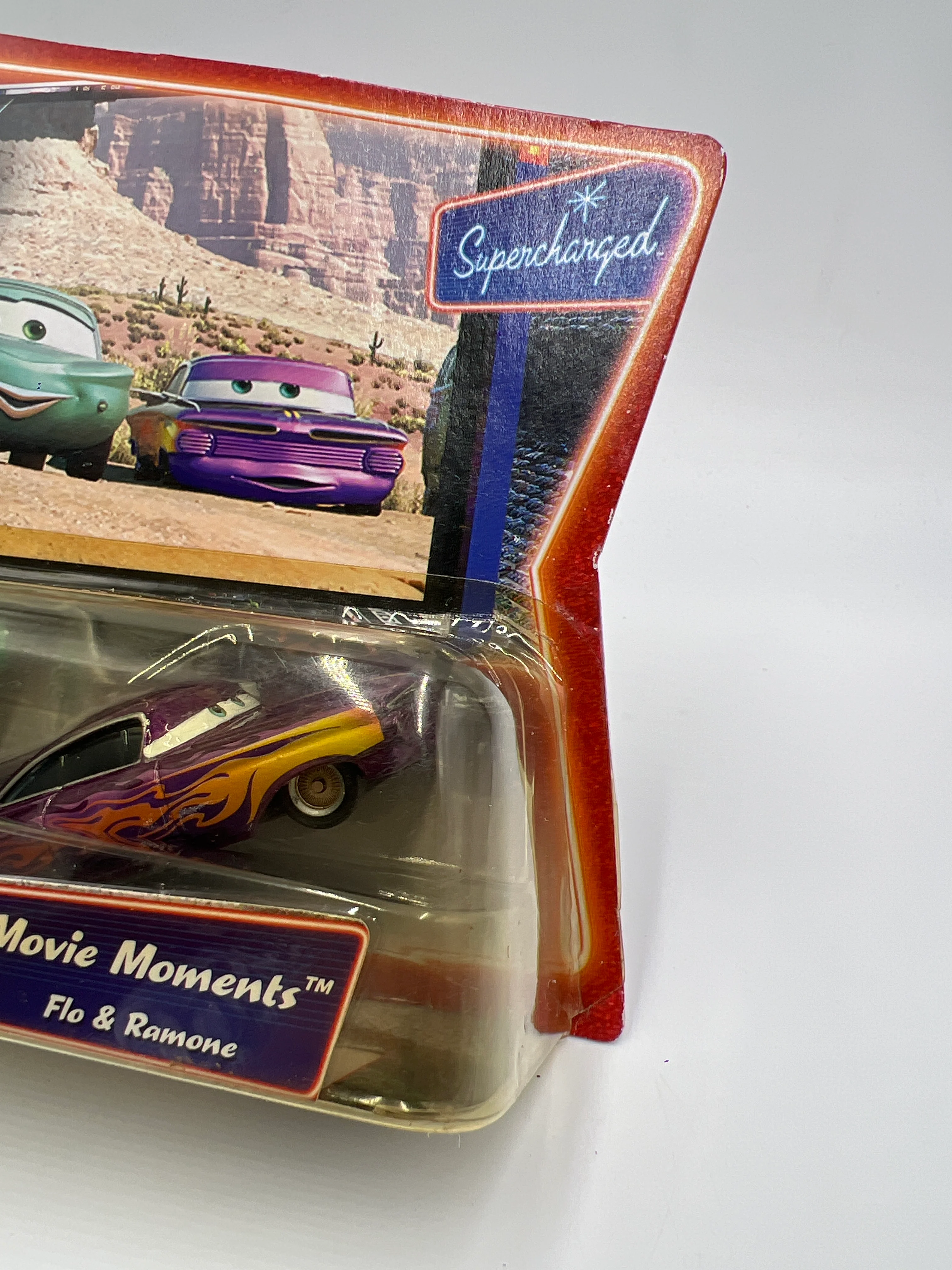 Disney Pixar Cars Supercharged 2 Pack Movie Moments Flo & Ramone - Image 4