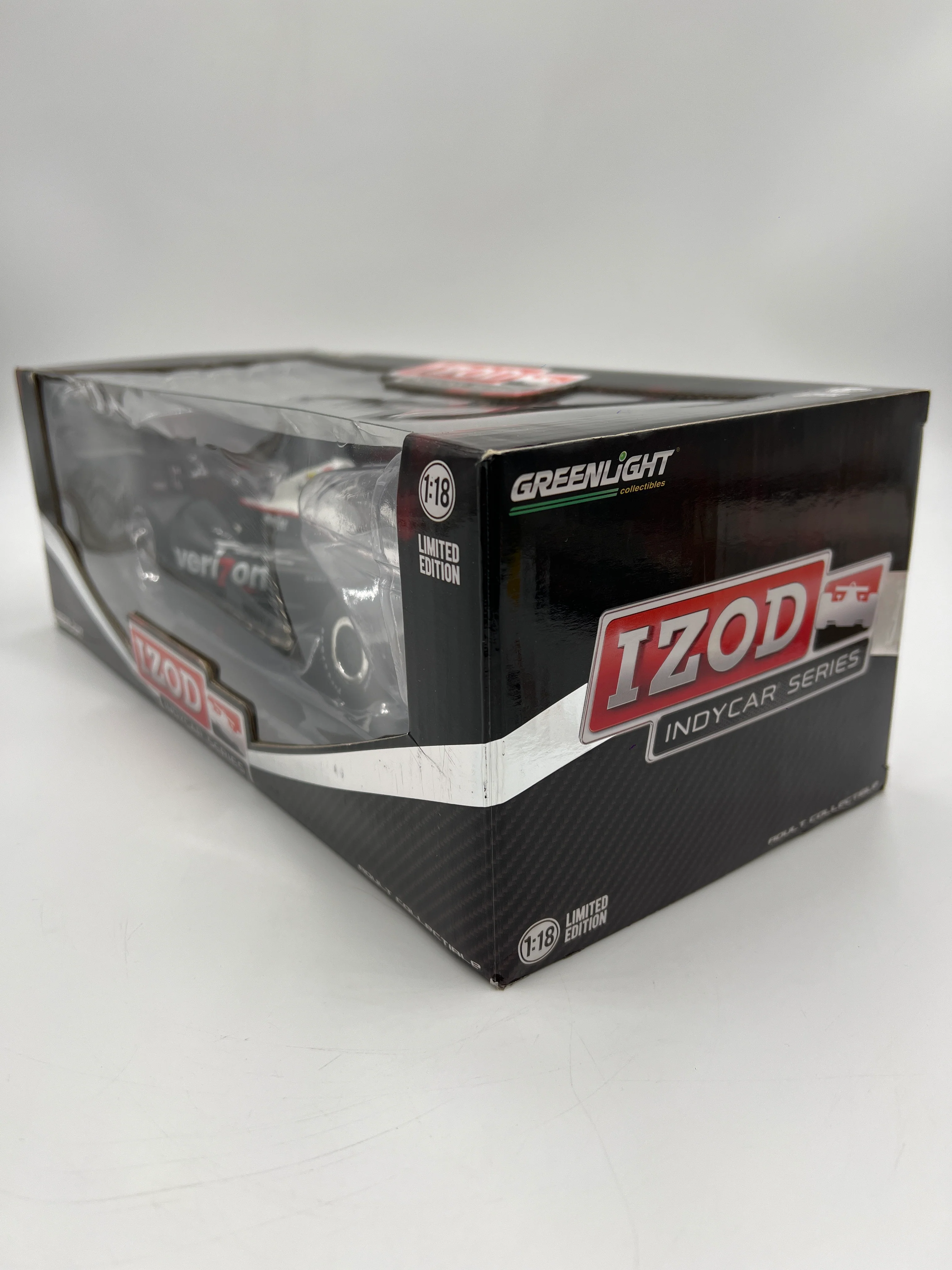 Greenlight 1:18 IZOD Indycar Series Will Power #12 Penske Racing Verizon SIGNED - Image 7