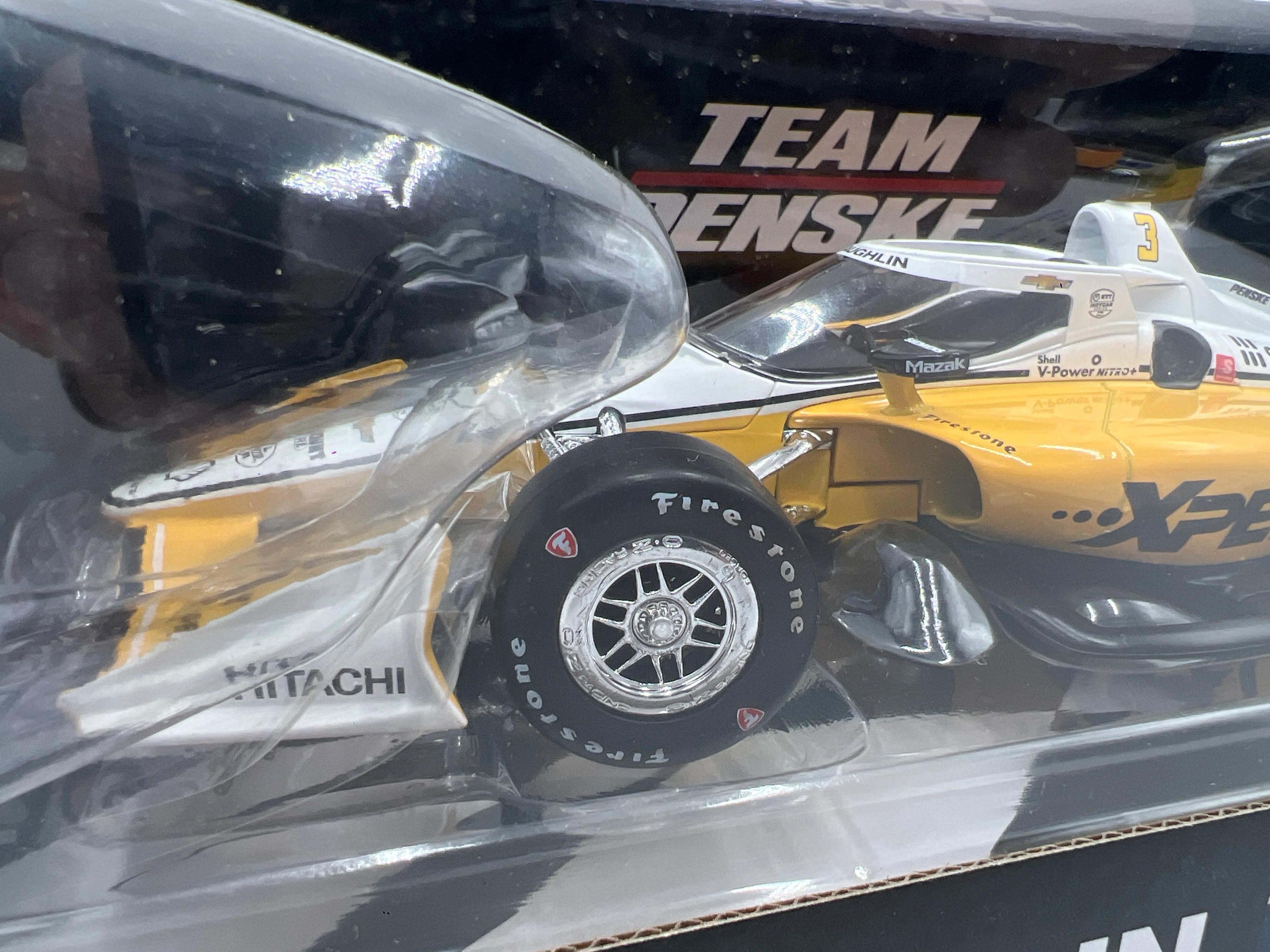 Greenlight 1:18 NTT Indycar Series Scott McLaughlin #3 Xpel Yellow (Box Not Perfect) - Image 3