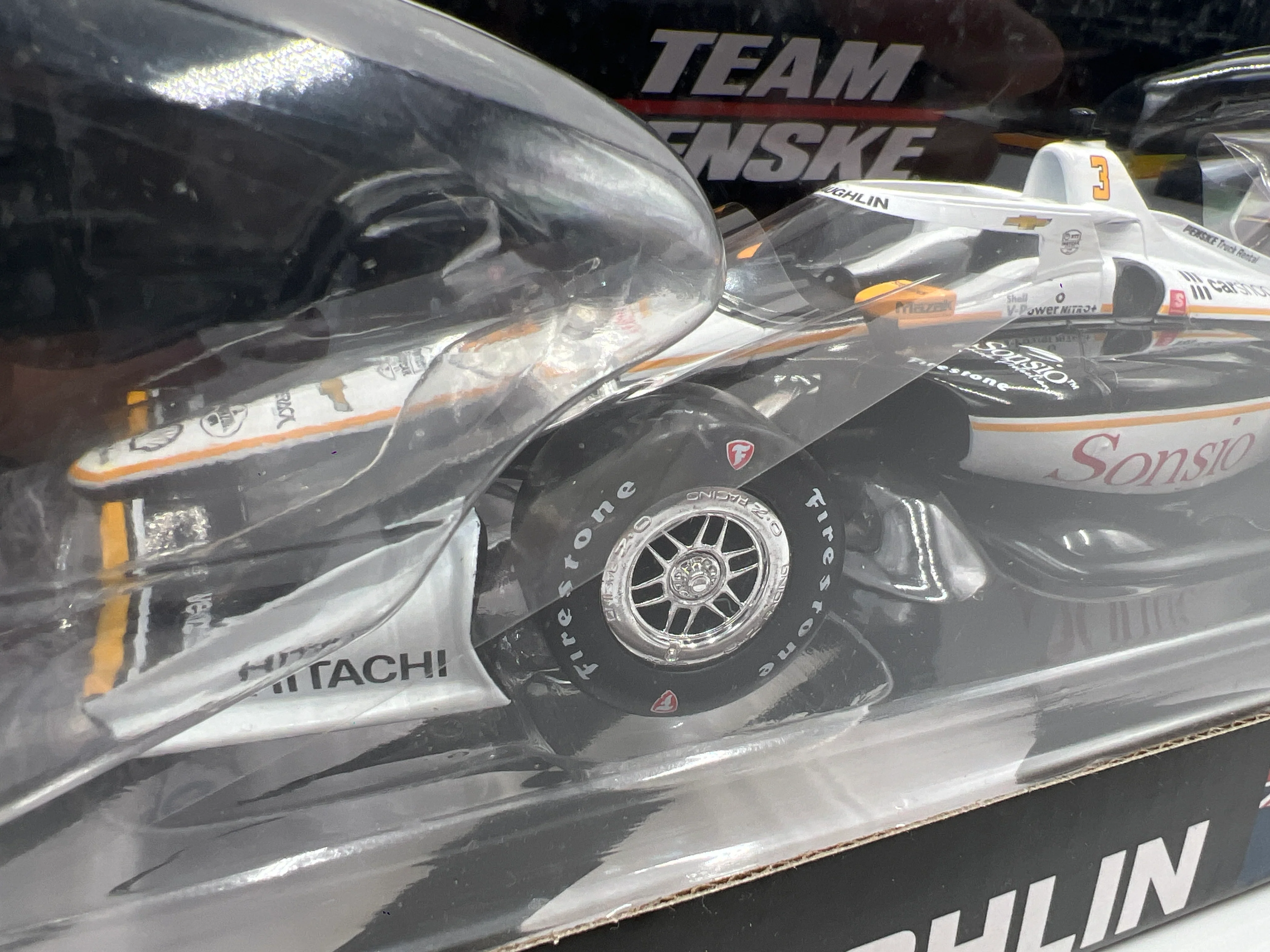 Greenlight 1:18 NTT Indycar Series Scott McLaughlin #3 Sonsio White/Black - Image 3