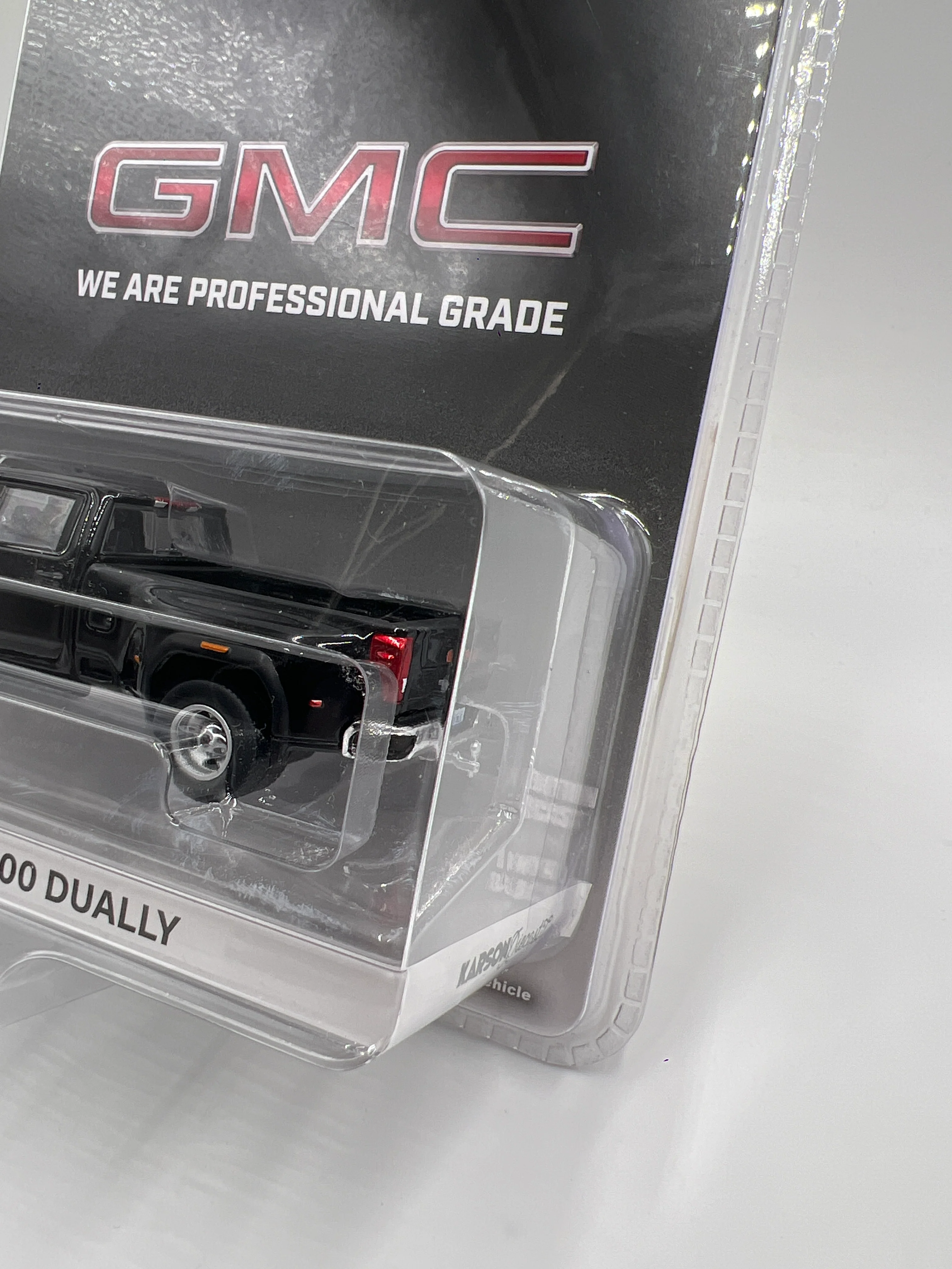 Greenlight x Karson Diecast Co 2022 GMC Sierra 3500 Dually Black - Image 3