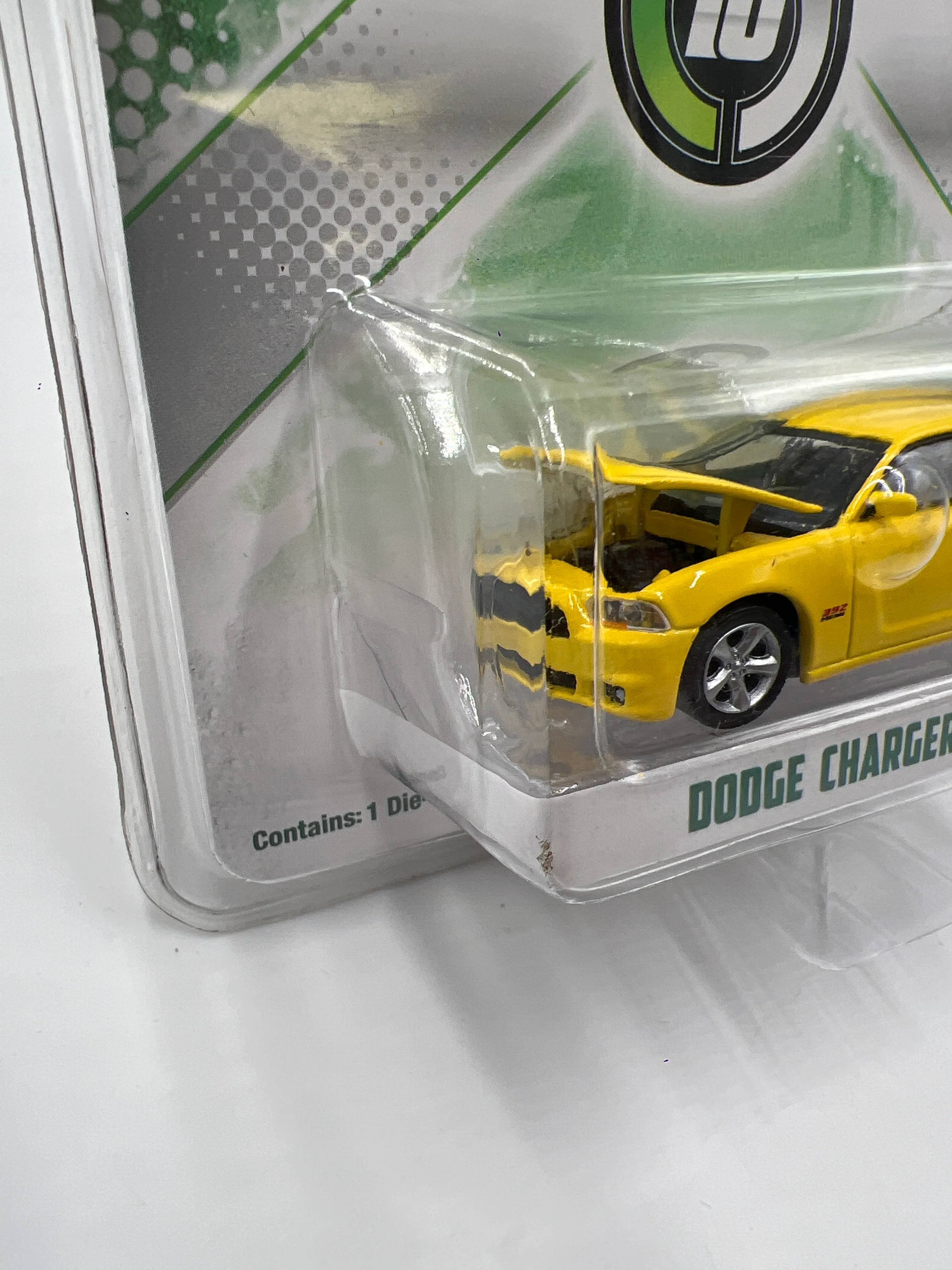 Greenlight Tenth Anniversary Dodge Charger SRT8 Superbee Yellow - Image 5