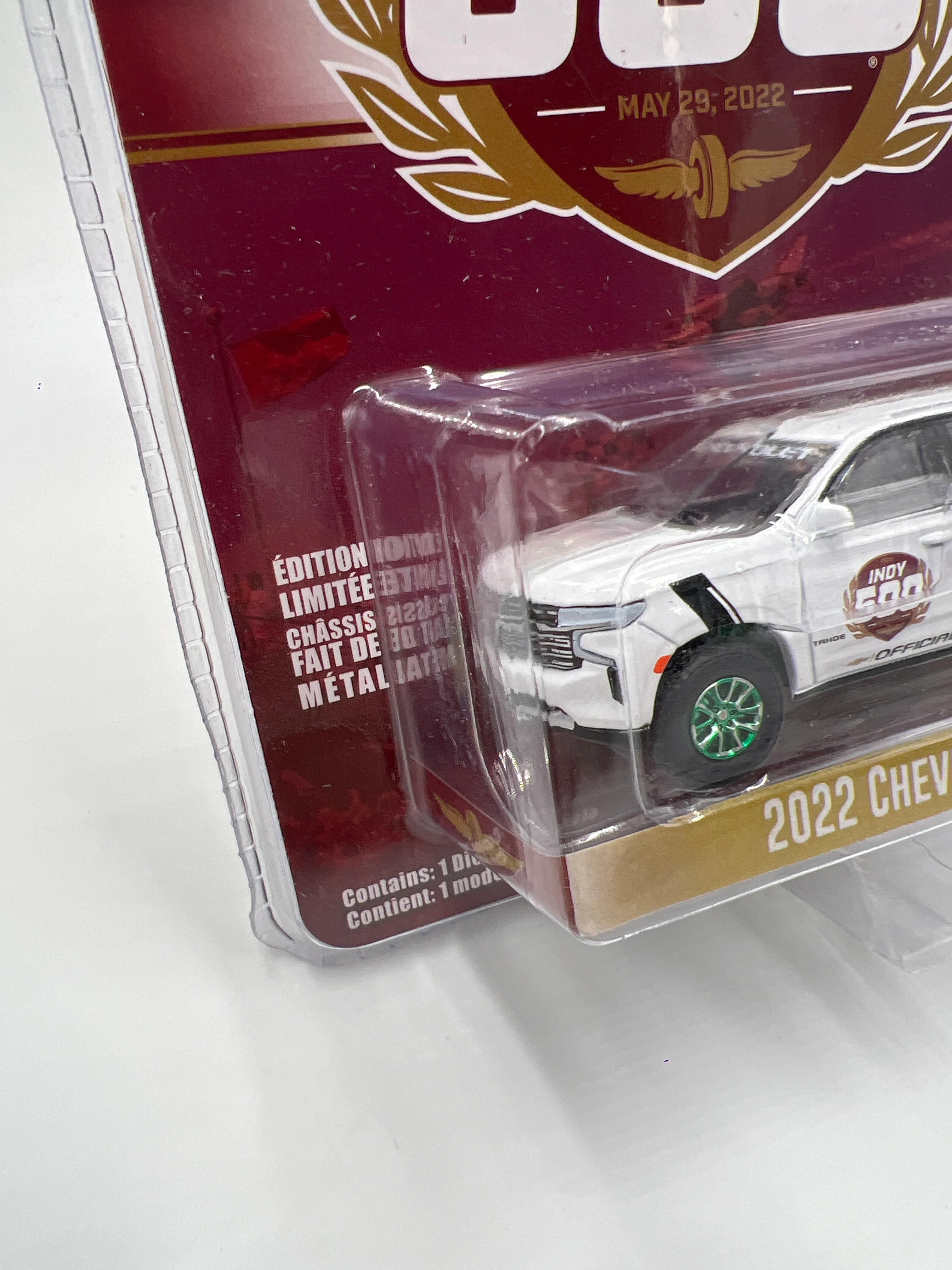 Greenlight 106th Indy 500 CHASE 2022 Chevrolet Tahoe White - Image 4