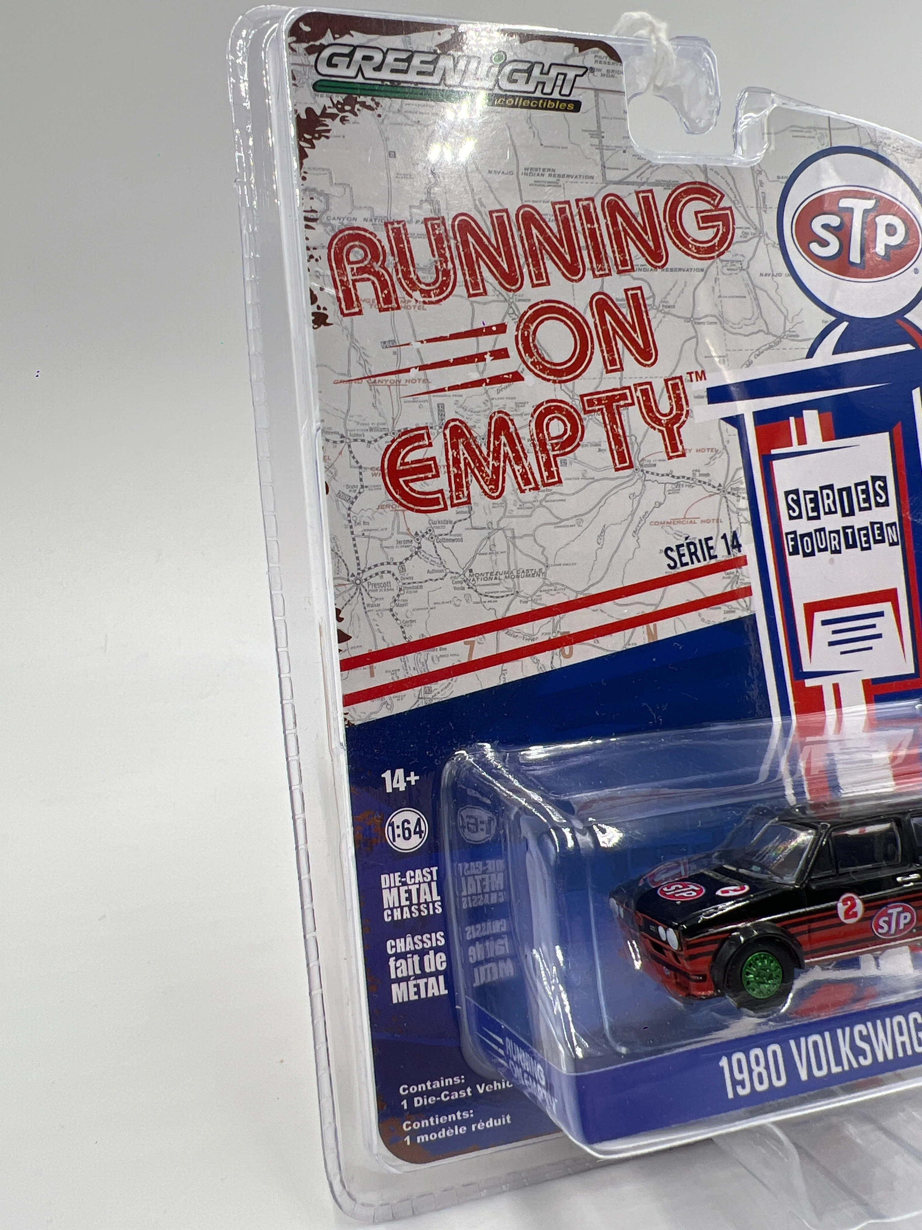 Greenlight Running On Empty Series 14 STP CHASE 1980 Volkswagen Golf GTI Black/Red - Image 5
