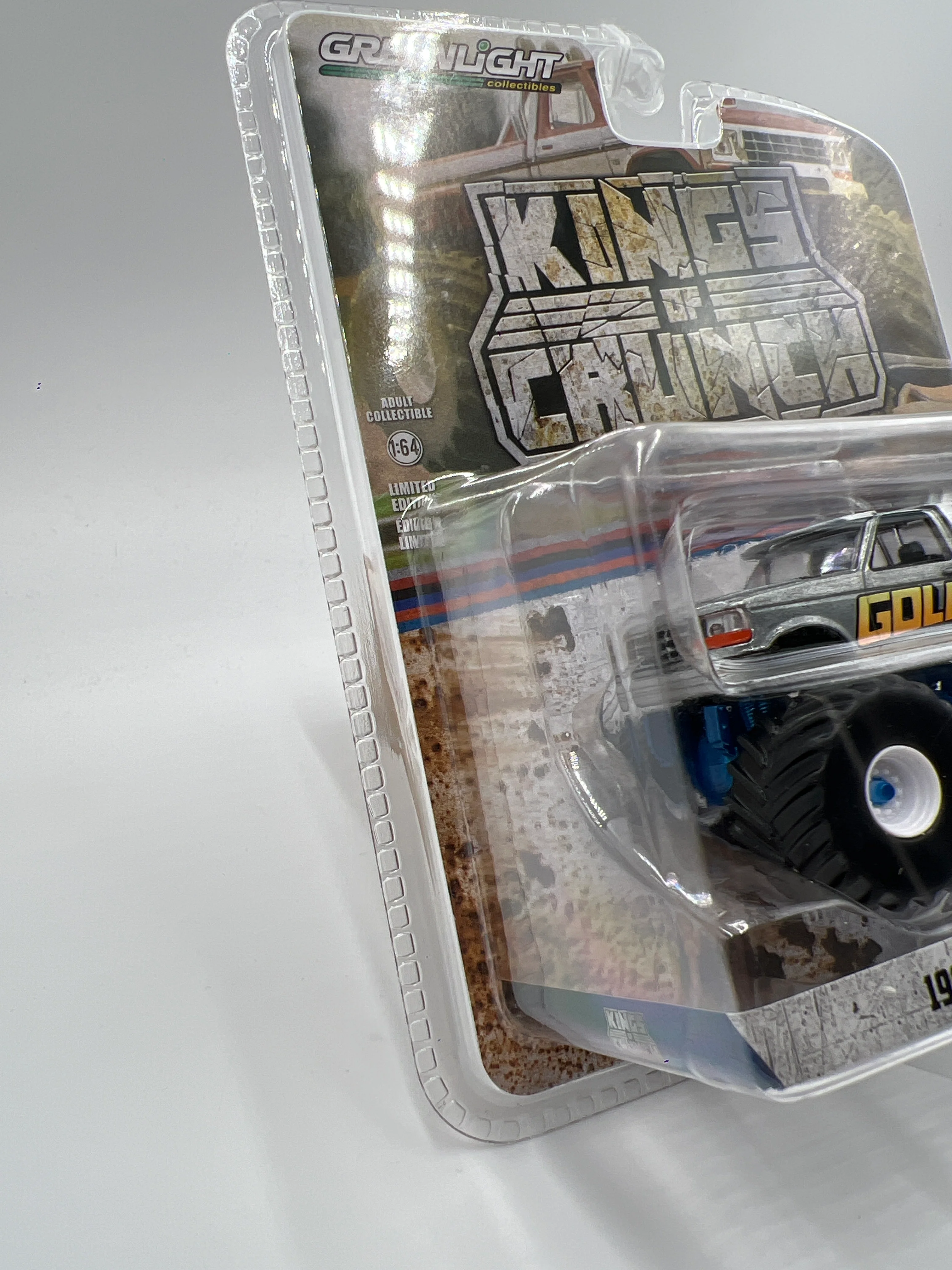Greenlight Kings of Crunch Series 15 RAW CHASE 1992 Ford F-250 Goliaths Revenge - Image 5