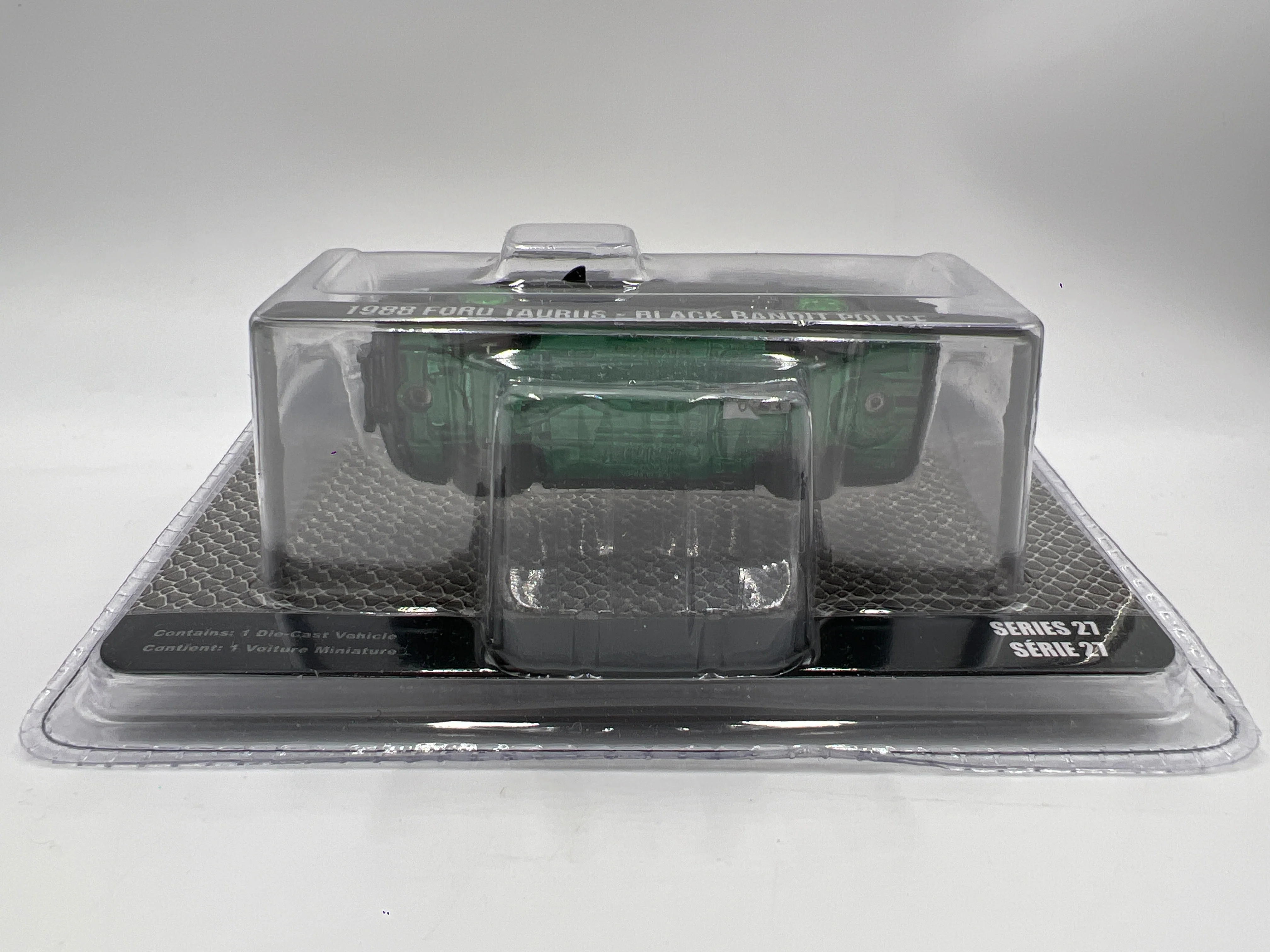 Greenlight Black Bandit Series 27 CHASE 1988 Ford Taurus Black Bandit Police - Image 6