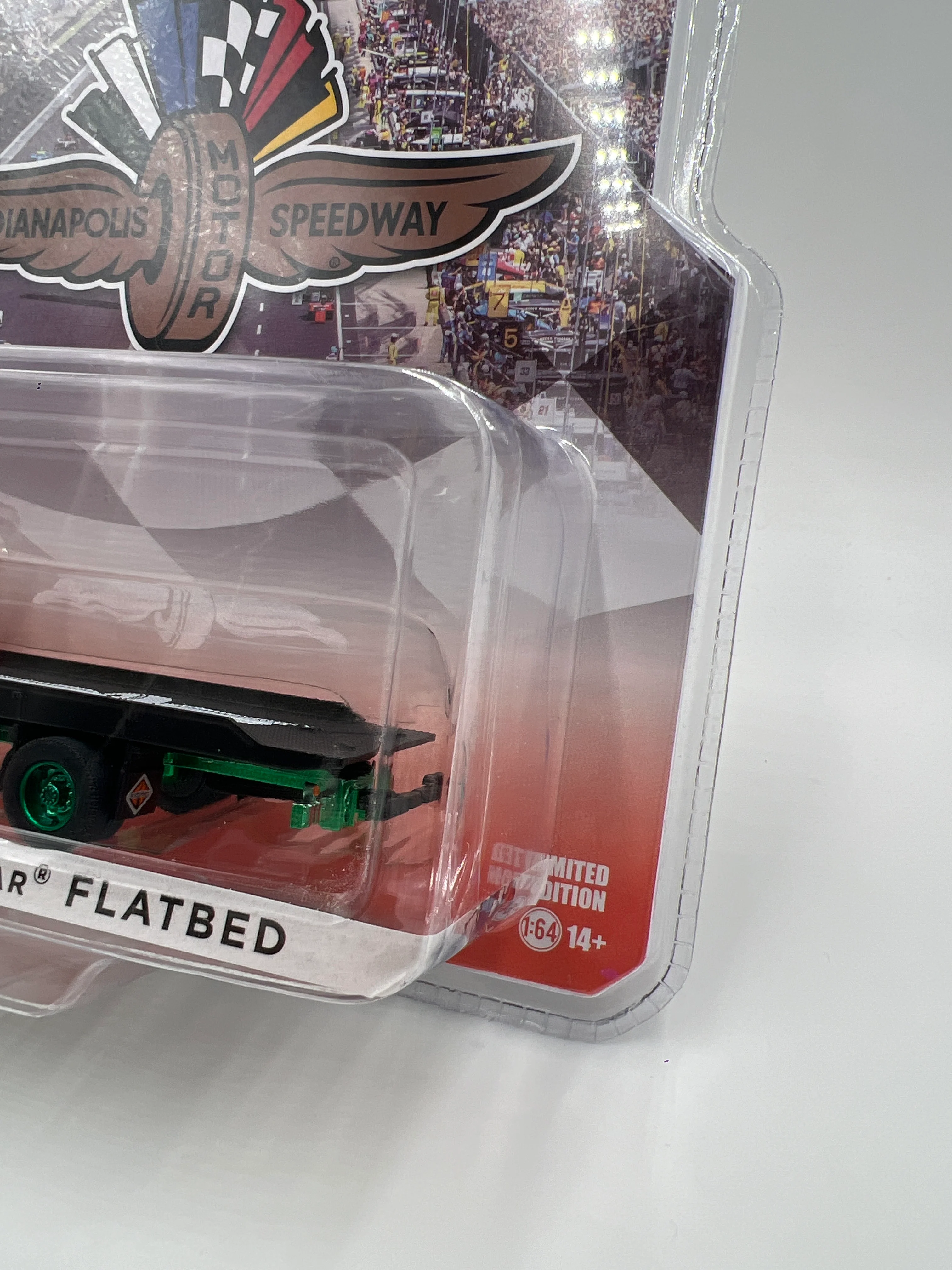 Greenlight Indianapolis Motor Speedway CHASE International Durastar Flatbed Red - Image 3