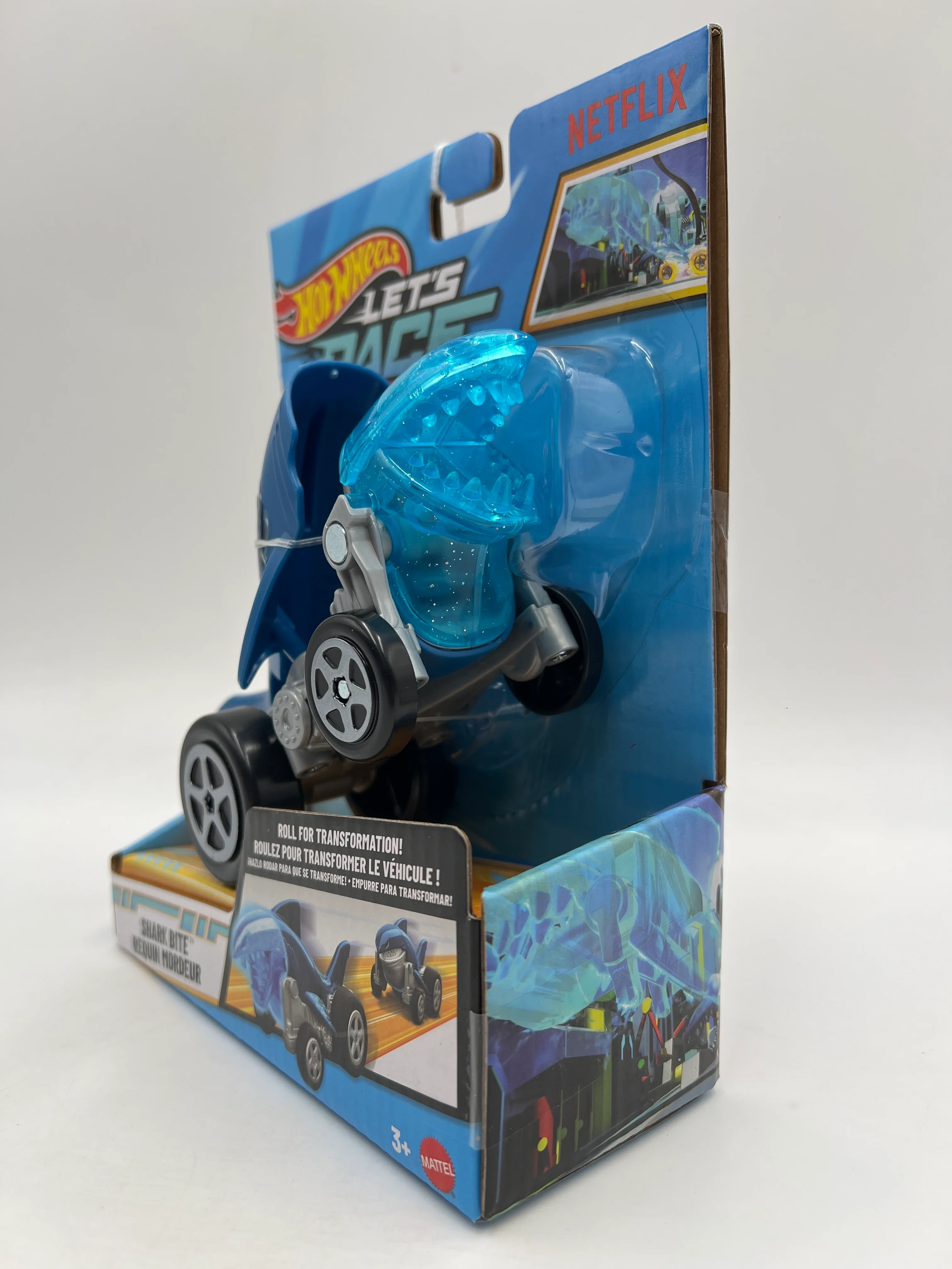 Hot Wheels 1/32 Scale Lets Race Activate Shark Bite Blue - Image 3