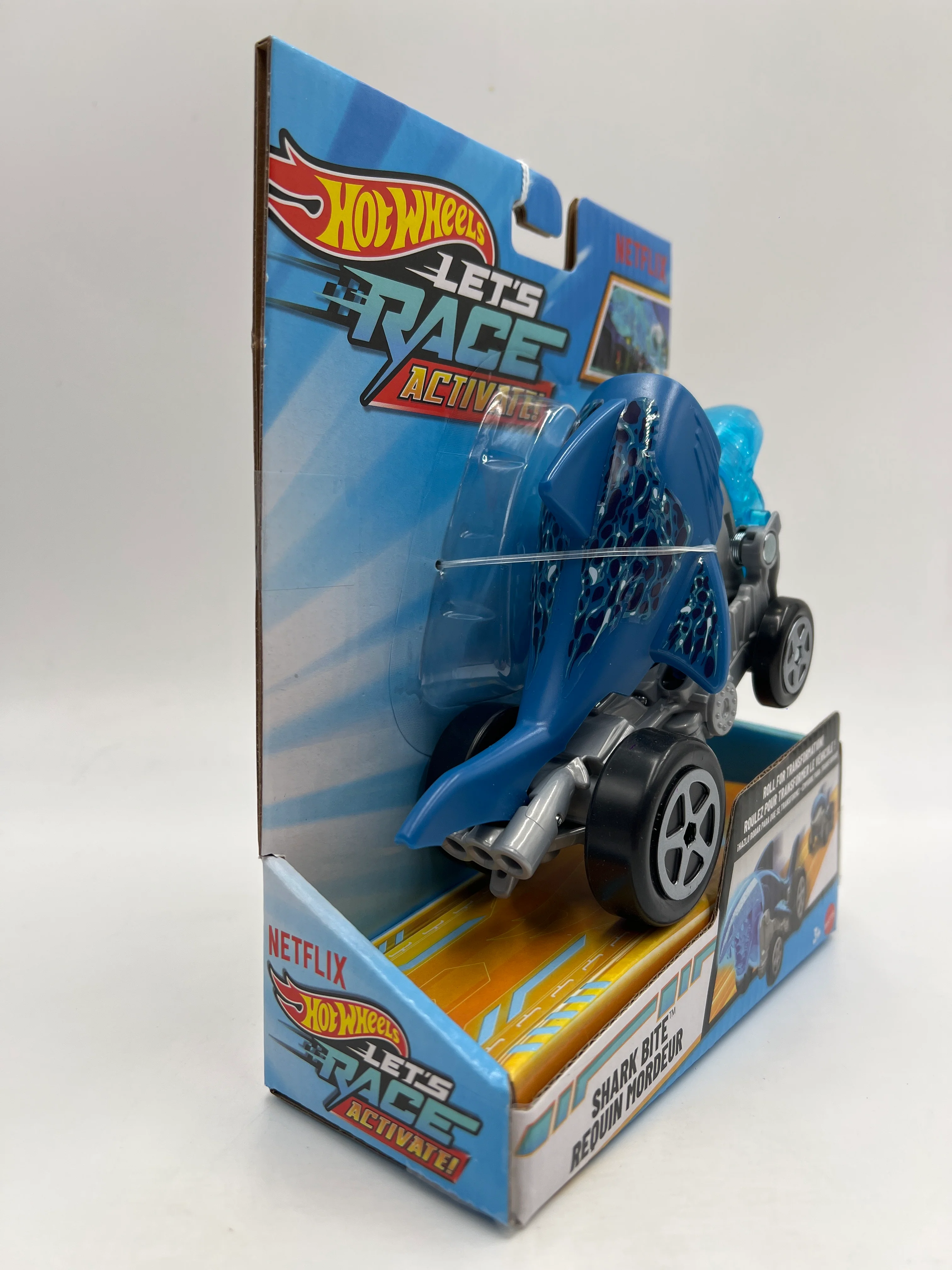 Hot Wheels 1/32 Scale Lets Race Activate Shark Bite Blue - Image 4