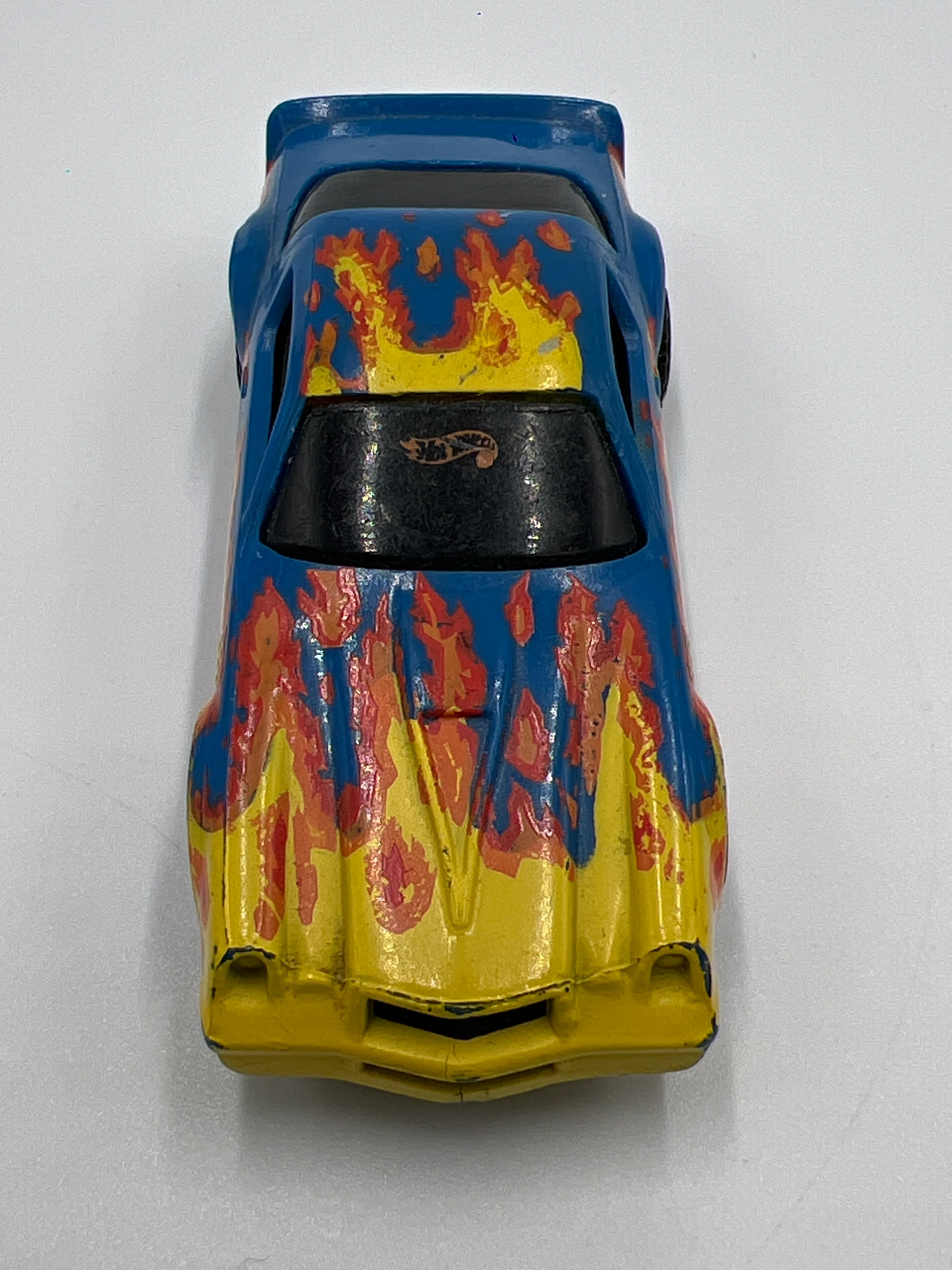 Hot Wheels 1/64 Blackwall Criss Cross Crash Set Camaro Z28 Blue/Flames Loose - Image 5