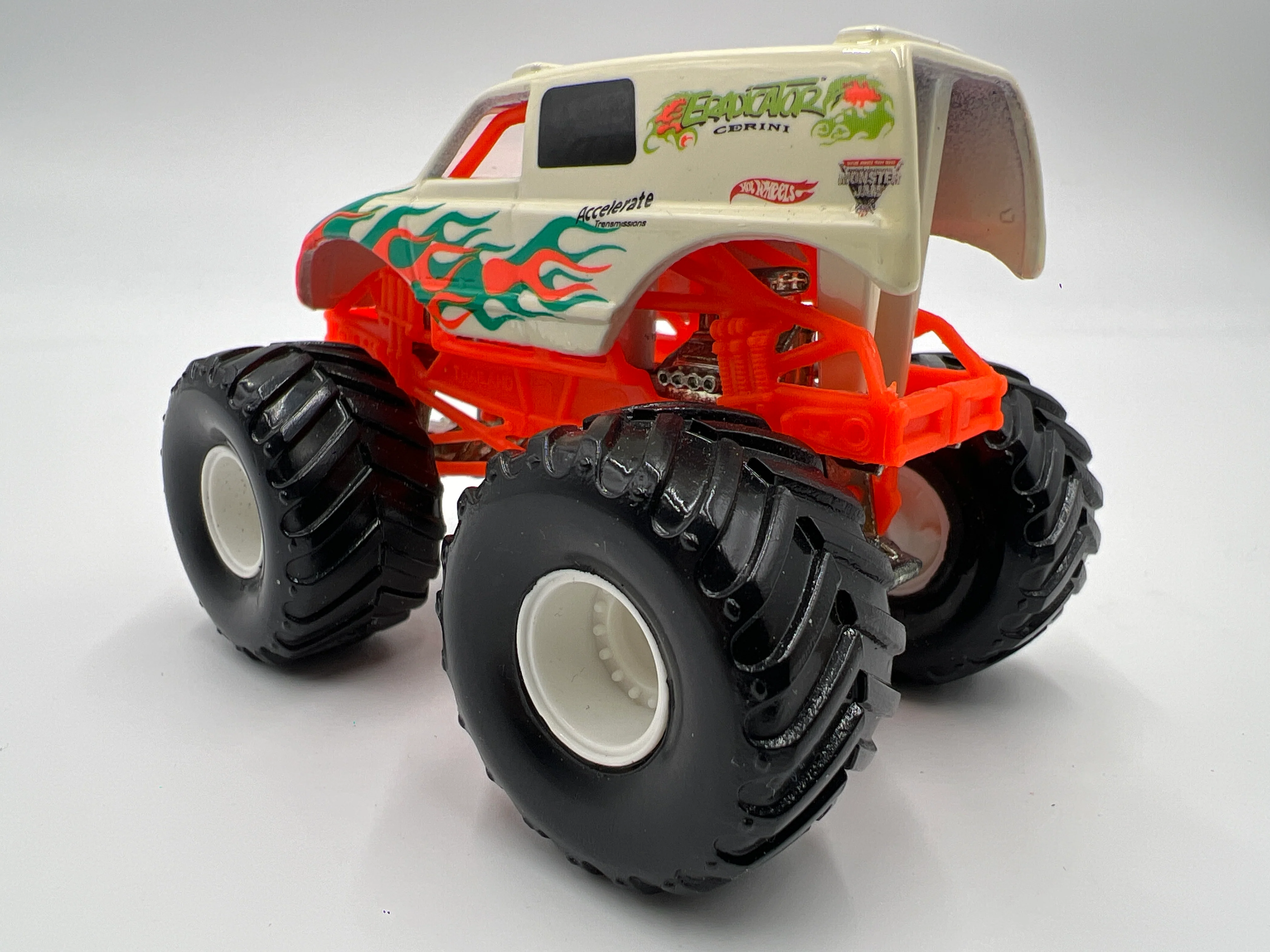 Hot Wheels 1:64 Monster Jam Small Wheel/Metal Base Eradicator Loose - Image 2