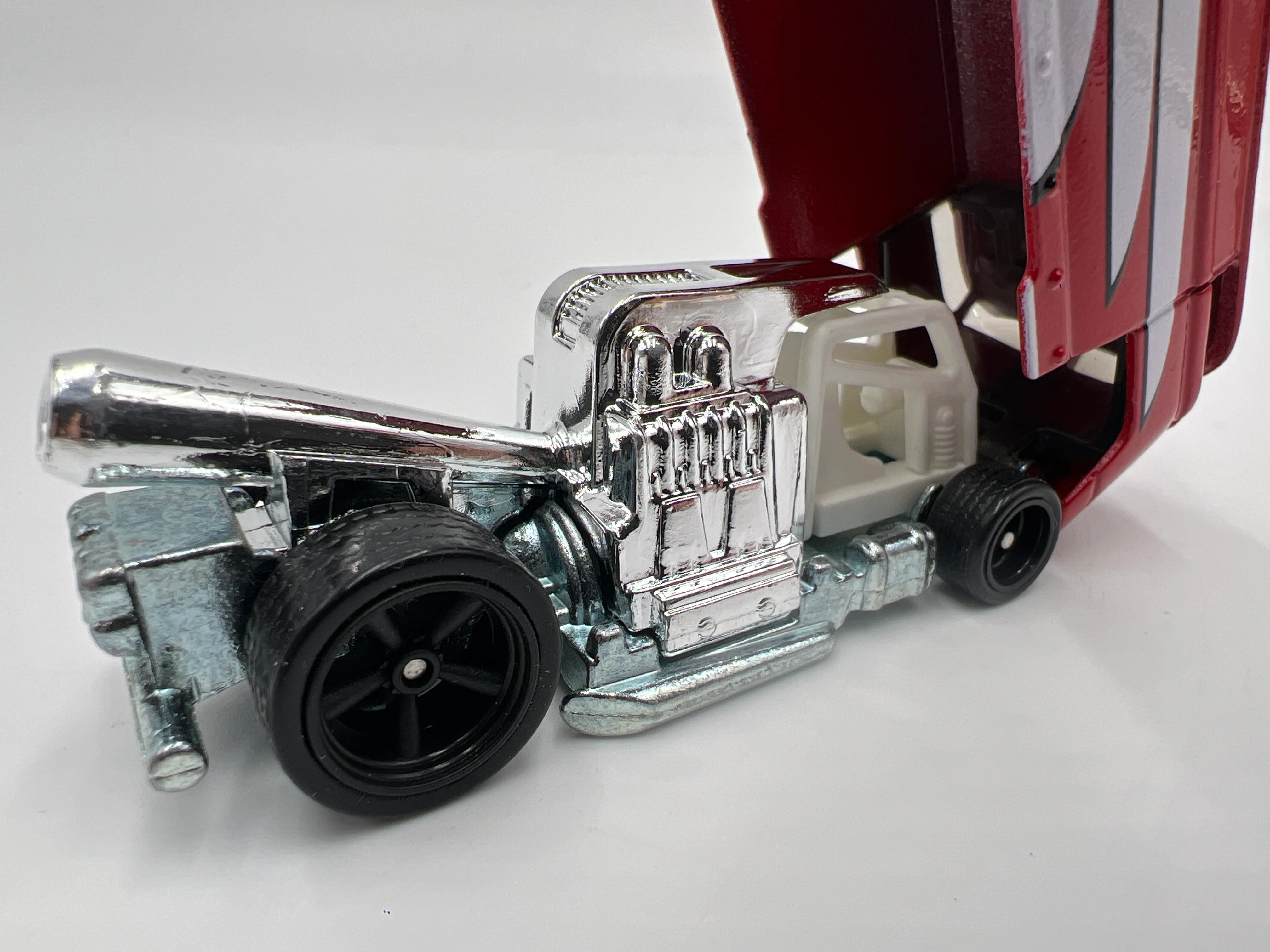 Hot Wheels 1/64 Premium Boulevard #42 Volkswagen Drag Bus Loose - Image 3