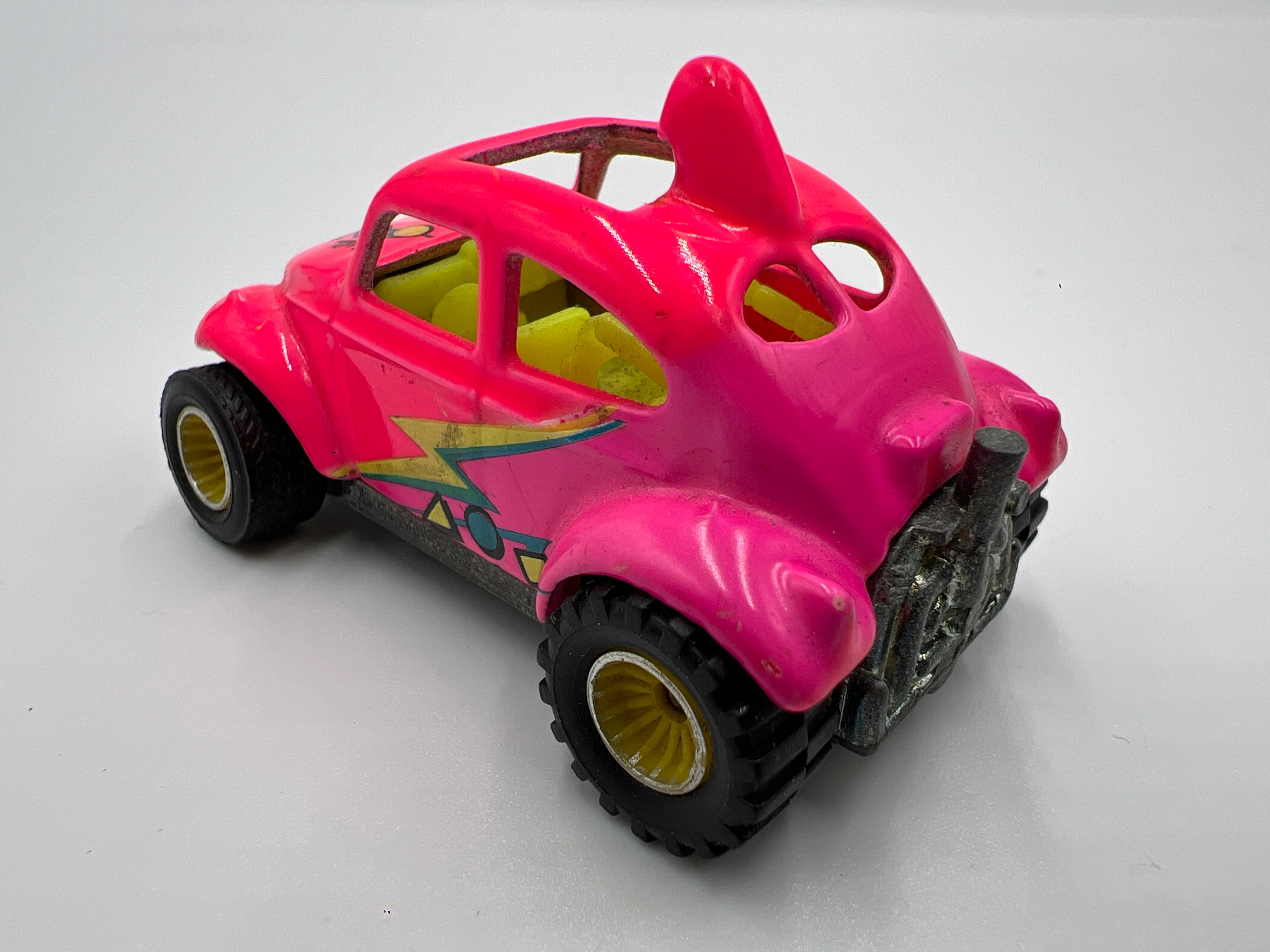 Hot Wheels 1/64 Premium Cal Customs VW Baja Bug Beetle Pink Loose - Image 2