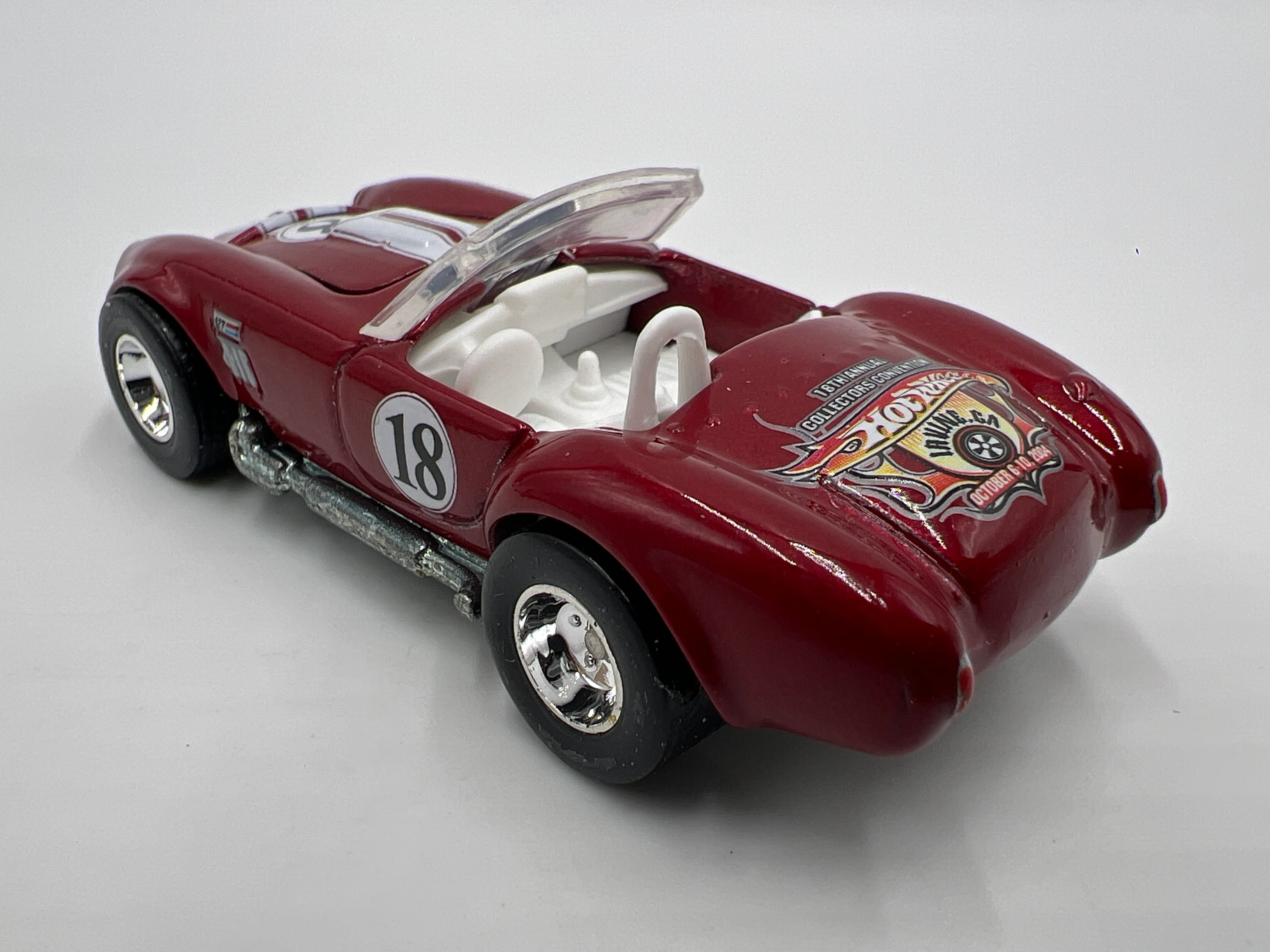 Hot Wheels 1/64 18th Annual Collectors Convention Irvine CA Shelby Cobra 427 S/C Red Loose - Image 2