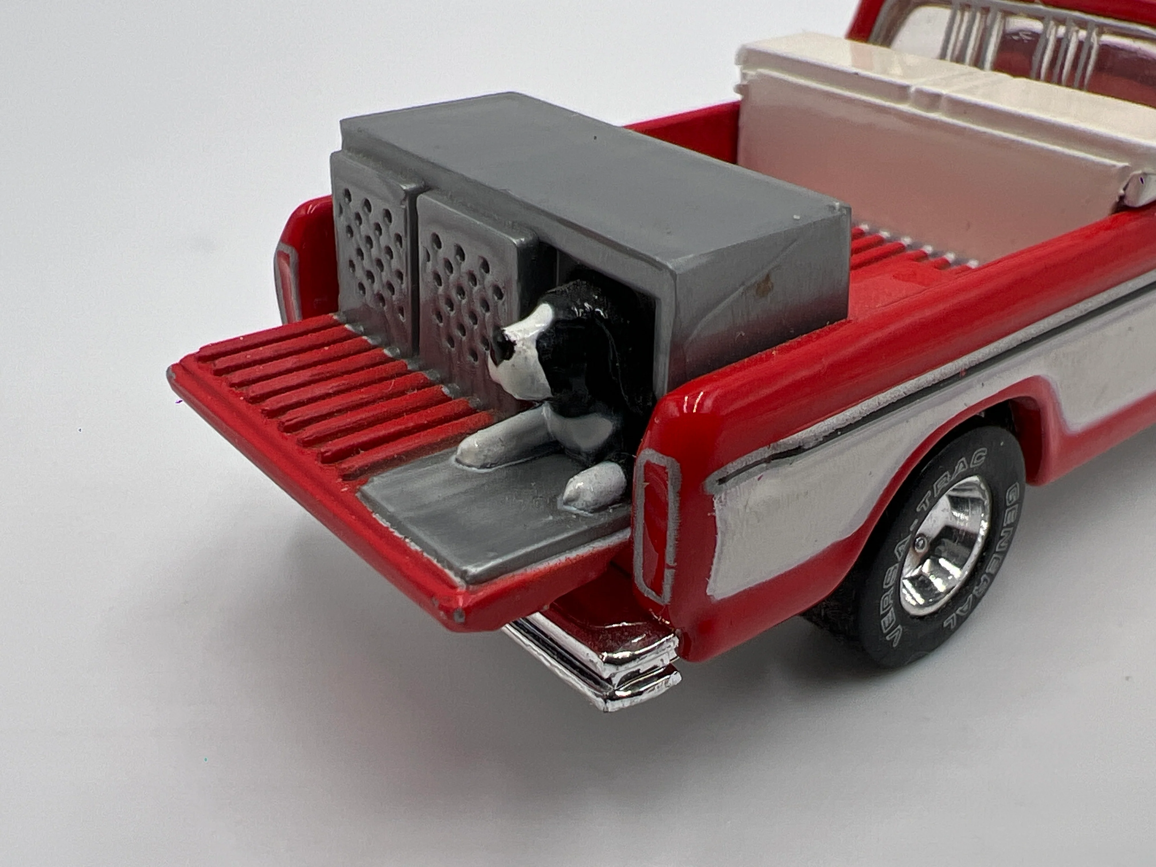 Hot Wheels 1/64 Premium Black Box Sam Walton 1979 Ford F-150 Red W/Dog Loose - Image 5