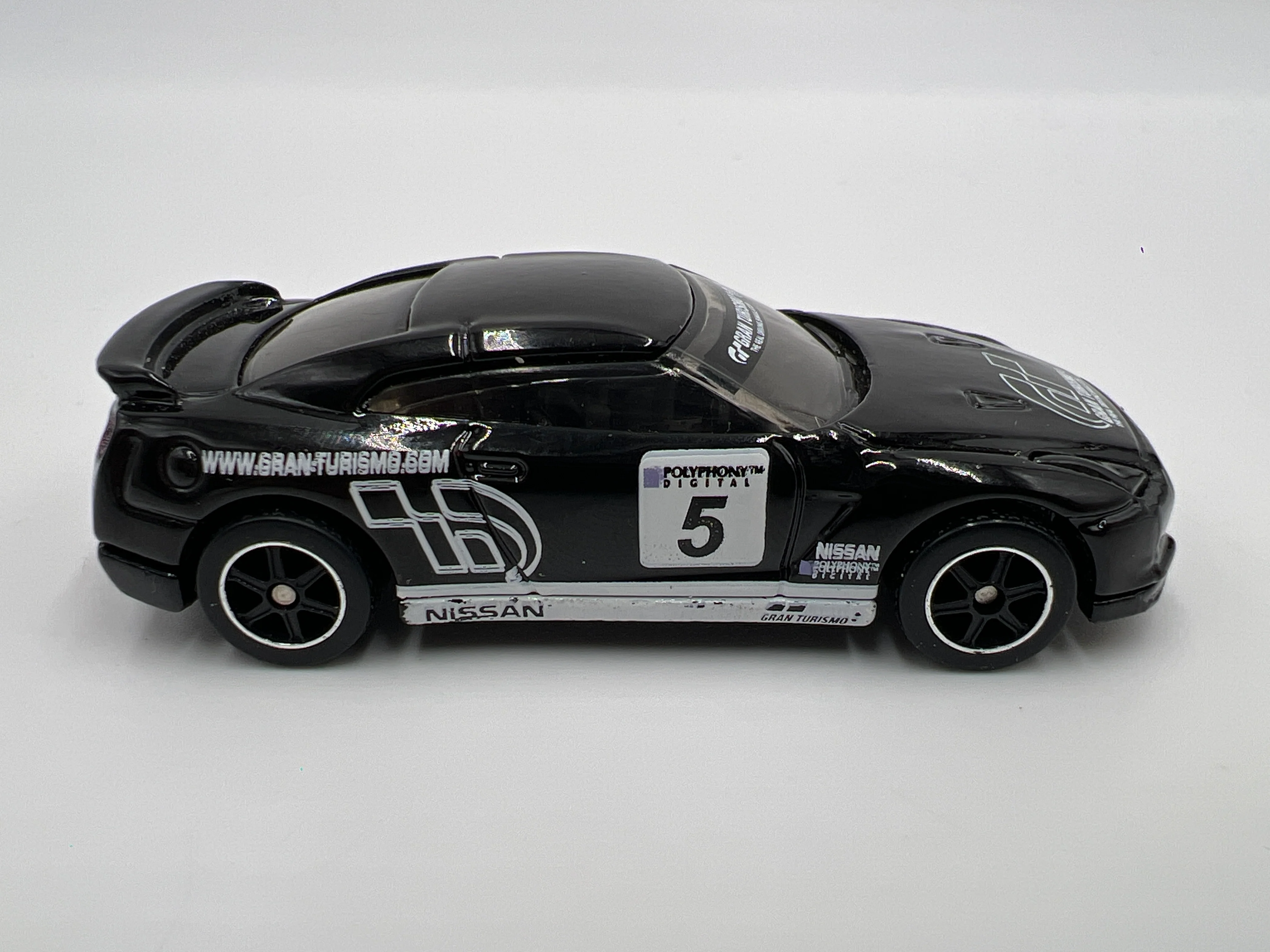Hot Wheels 1/64 Premium Gran Turismo Nissan GT-R R35 Black Loose - Image 3