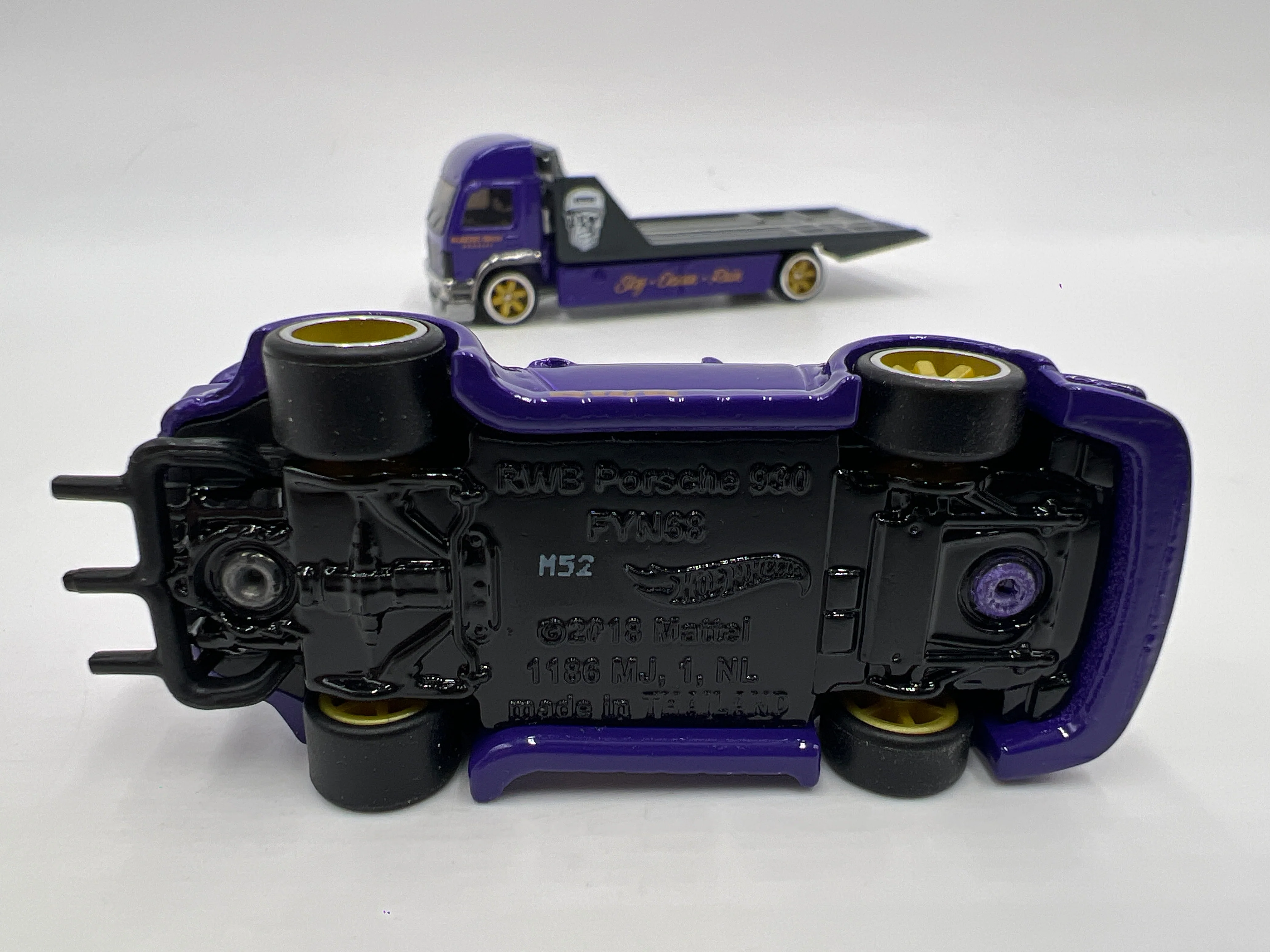 Hot Wheels 1/64 Premium Team Transport RWB Porsche 930 & Aero Lit Purple Loose - Image 5
