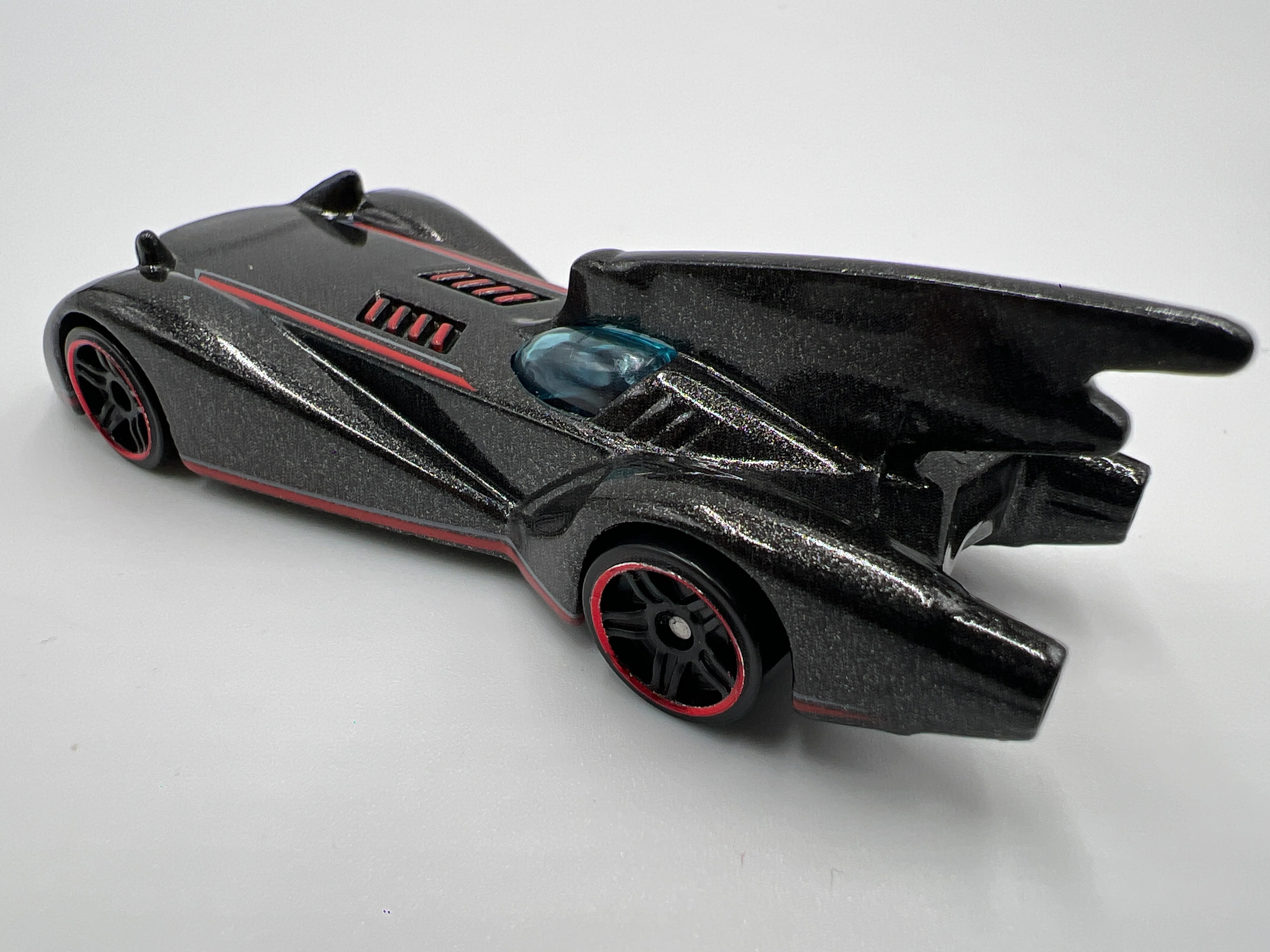 Hot Wheels 1/64 Batmobile Black Loose - Image 2